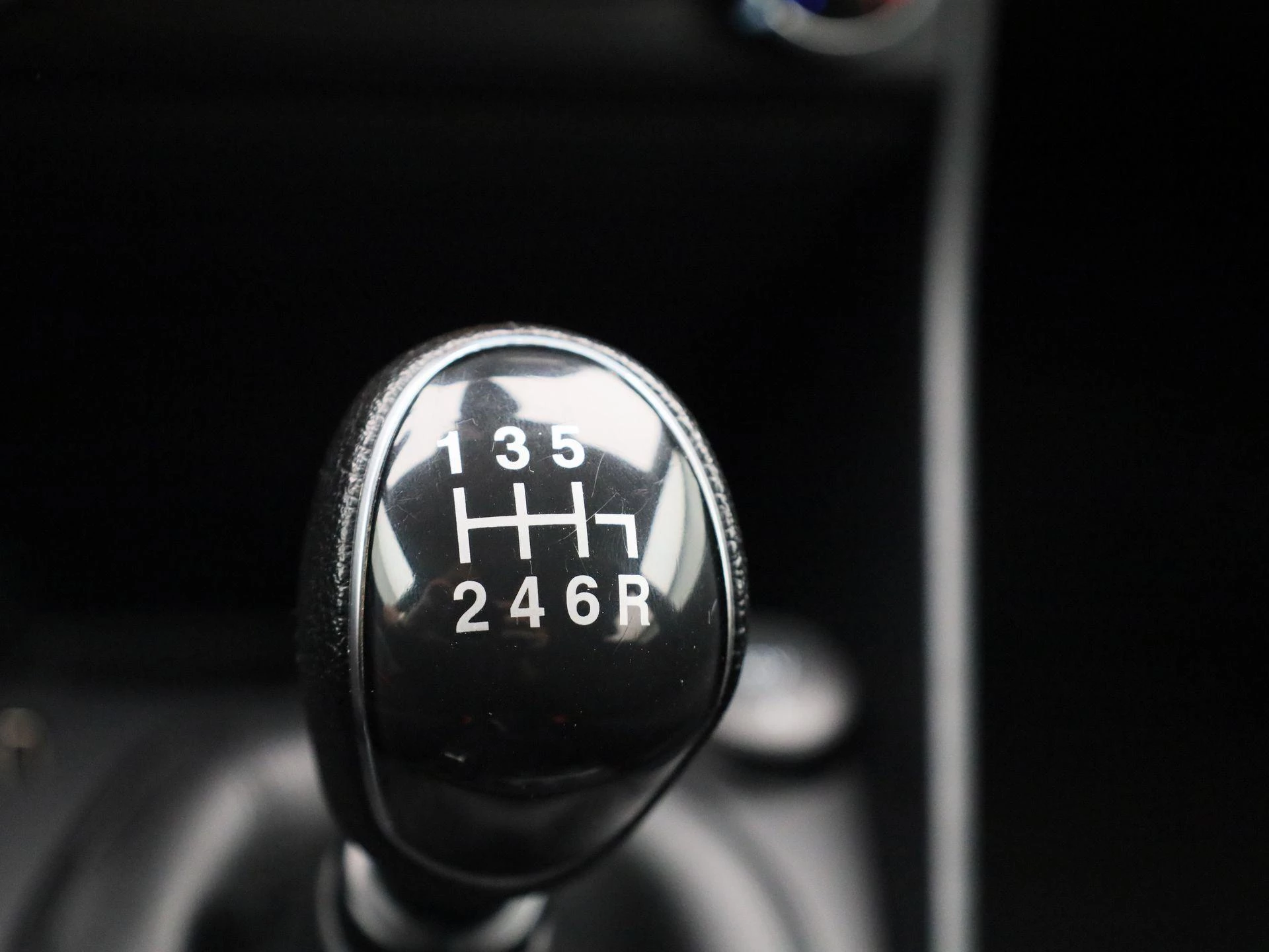 Ford Fiesta 1.0i EcoBoost MHEV 92kW Connected
