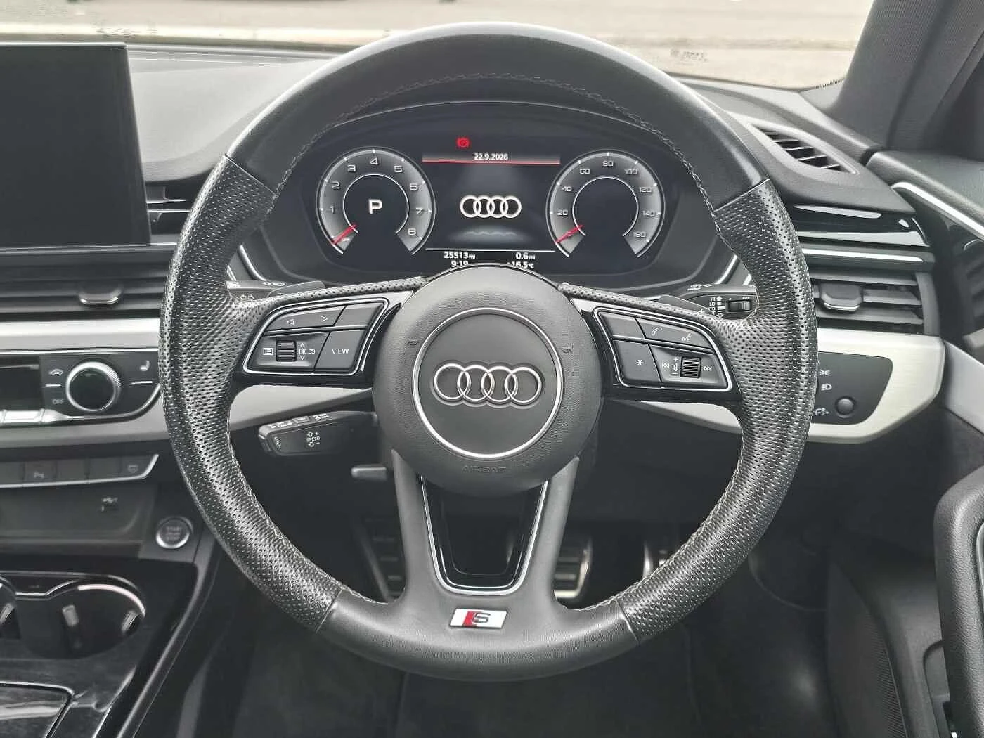 Audi-A4-image-8