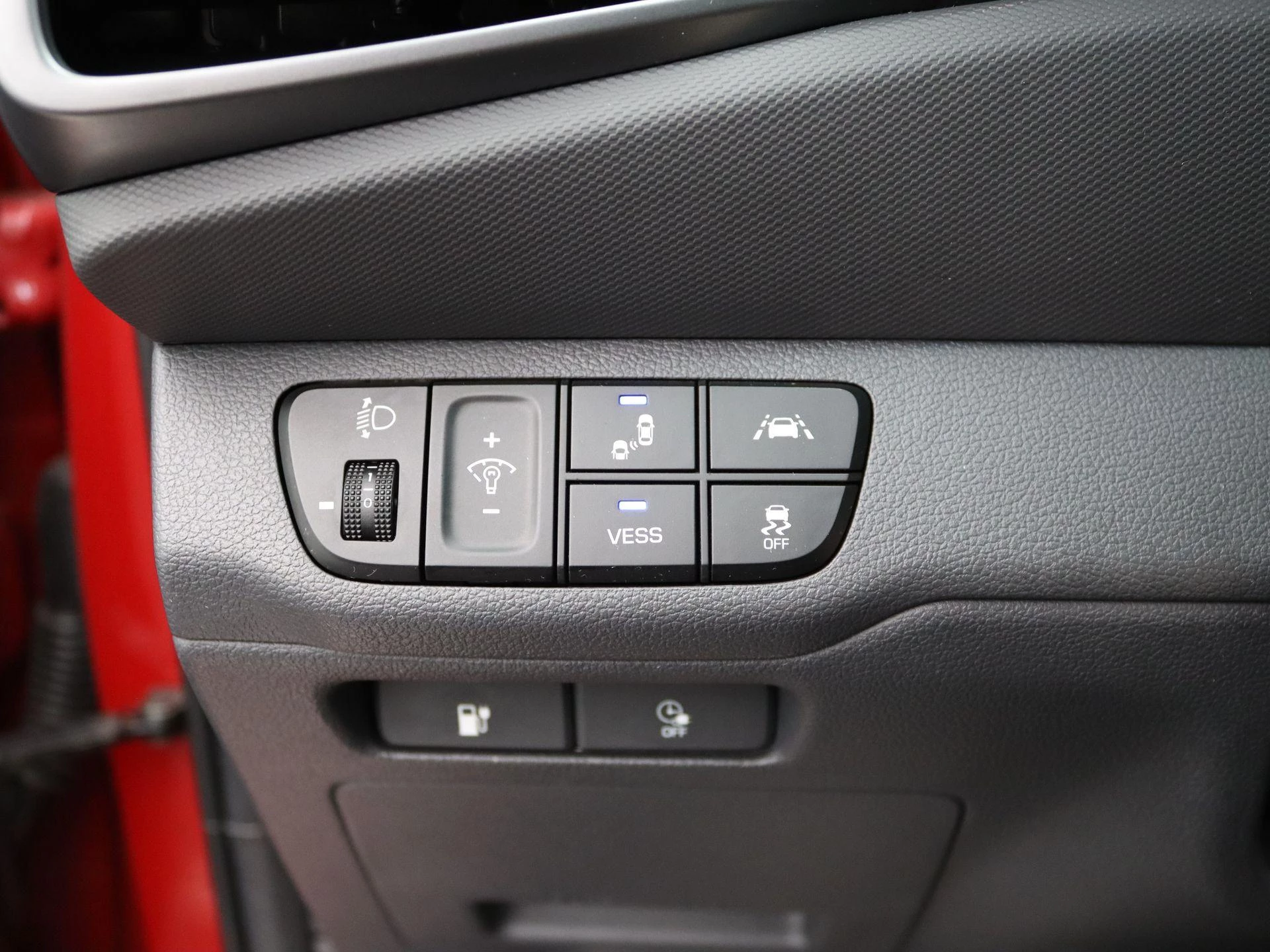 Hyundai-IONIQ-image-26