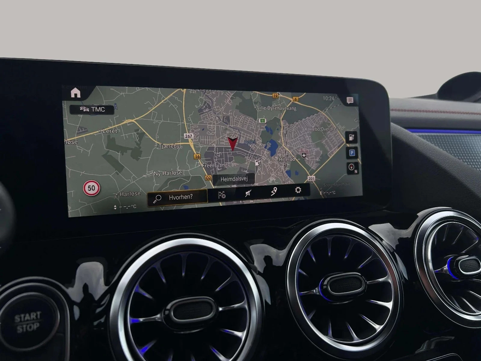 Mercedes-Benz-EQA-image-17