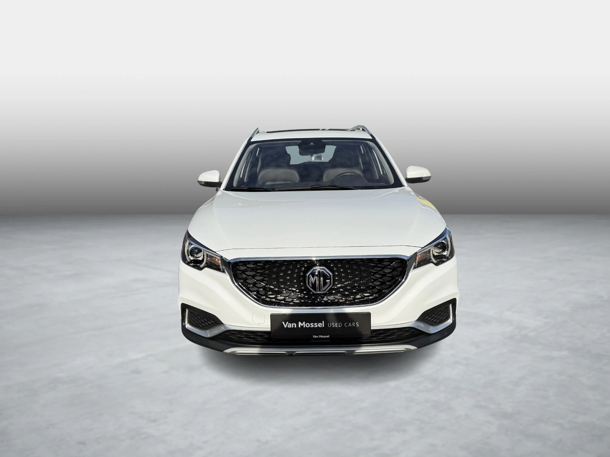 MG-ZS EV-image-1