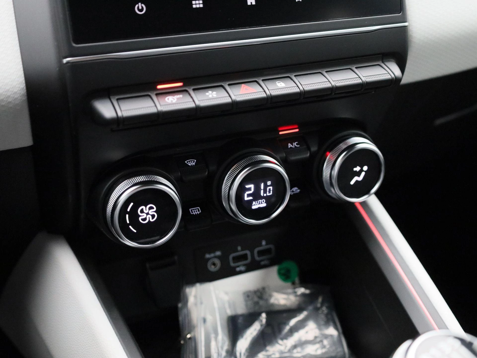 Renault-Clio-image-14