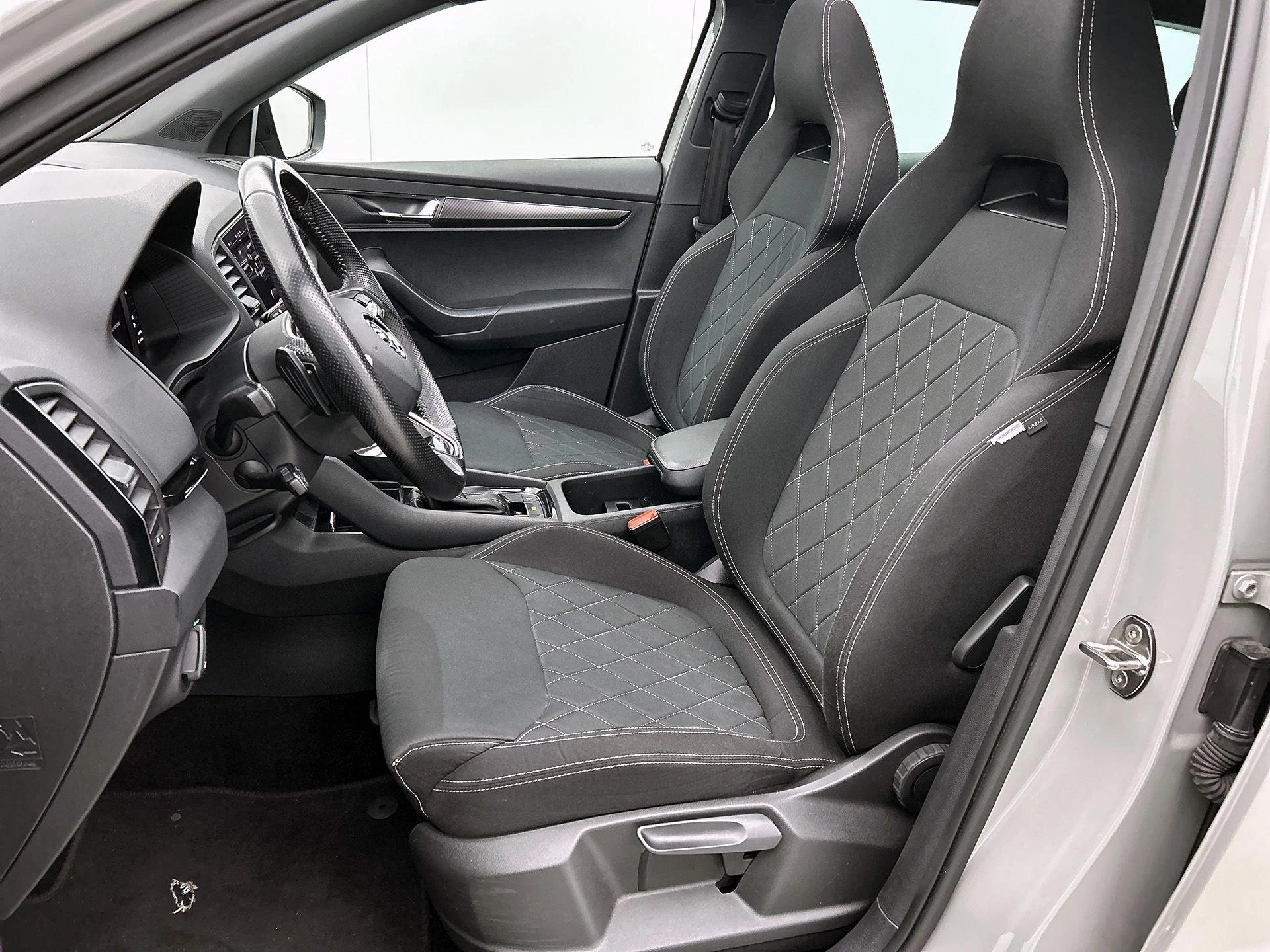 Škoda Karoq 1.5 TSI ACT Sportline Business