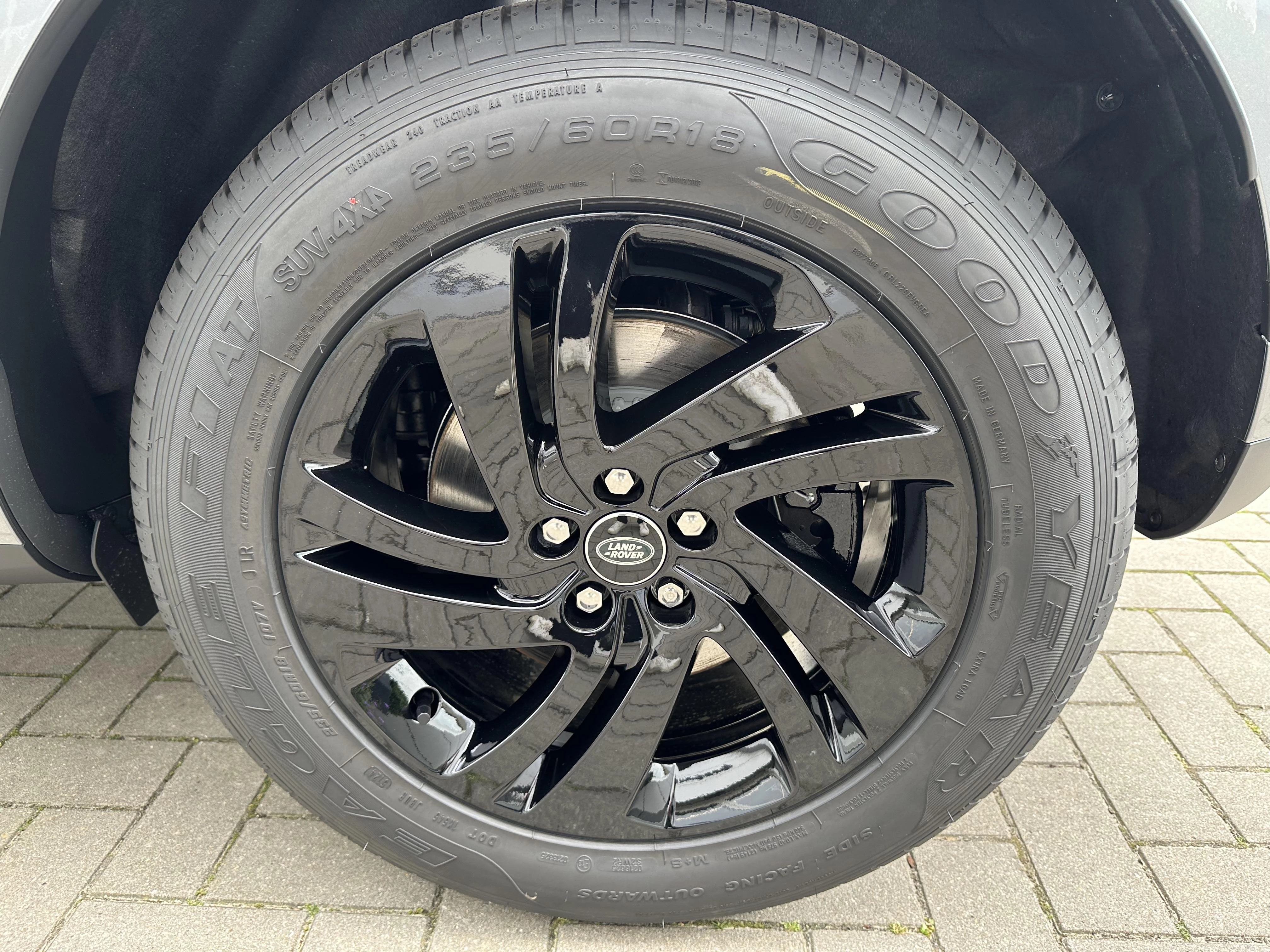 Land Rover Range Rover Evoque P270e S AWD Auto. 26MY