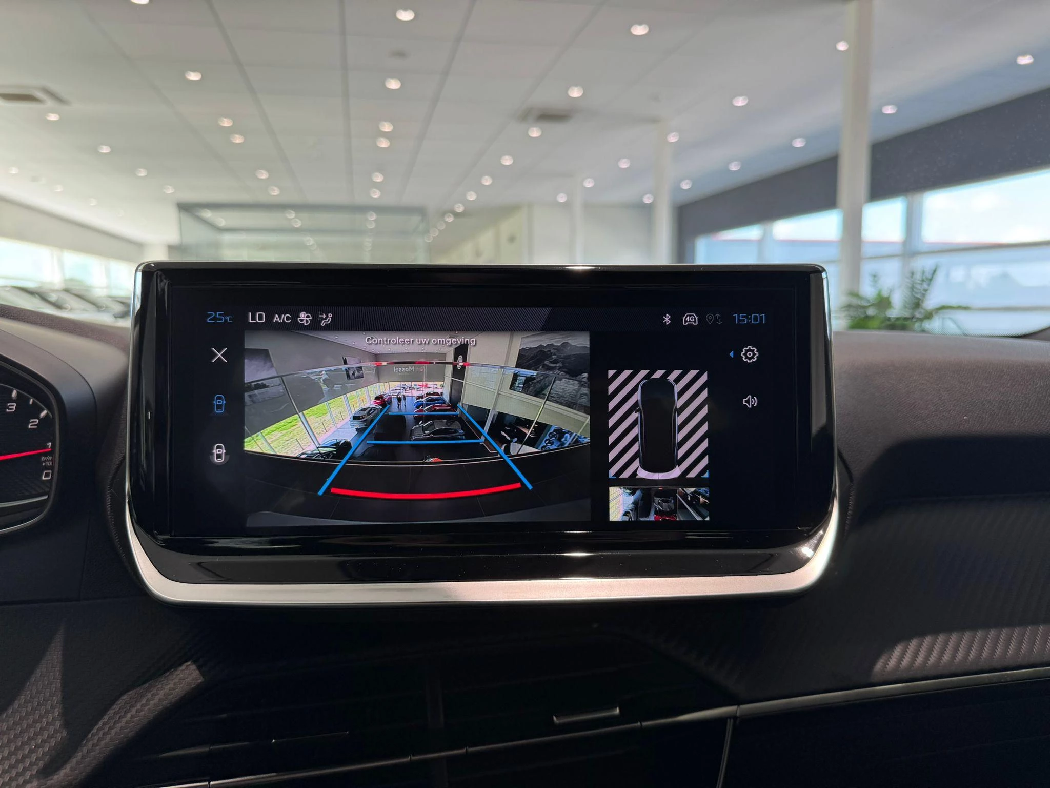 Peugeot-2008-image-13