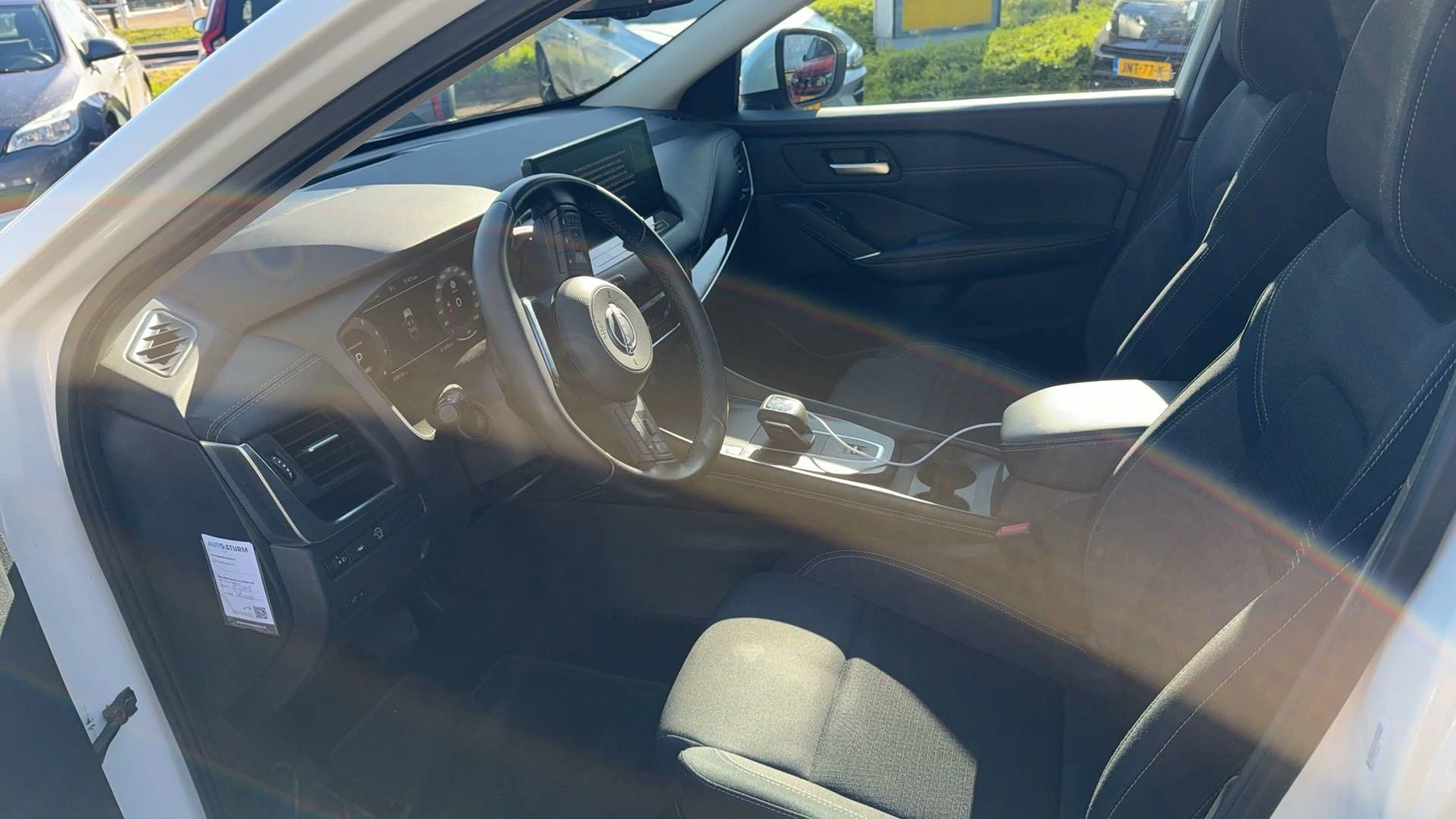 Nissan-QASHQAI-image-6