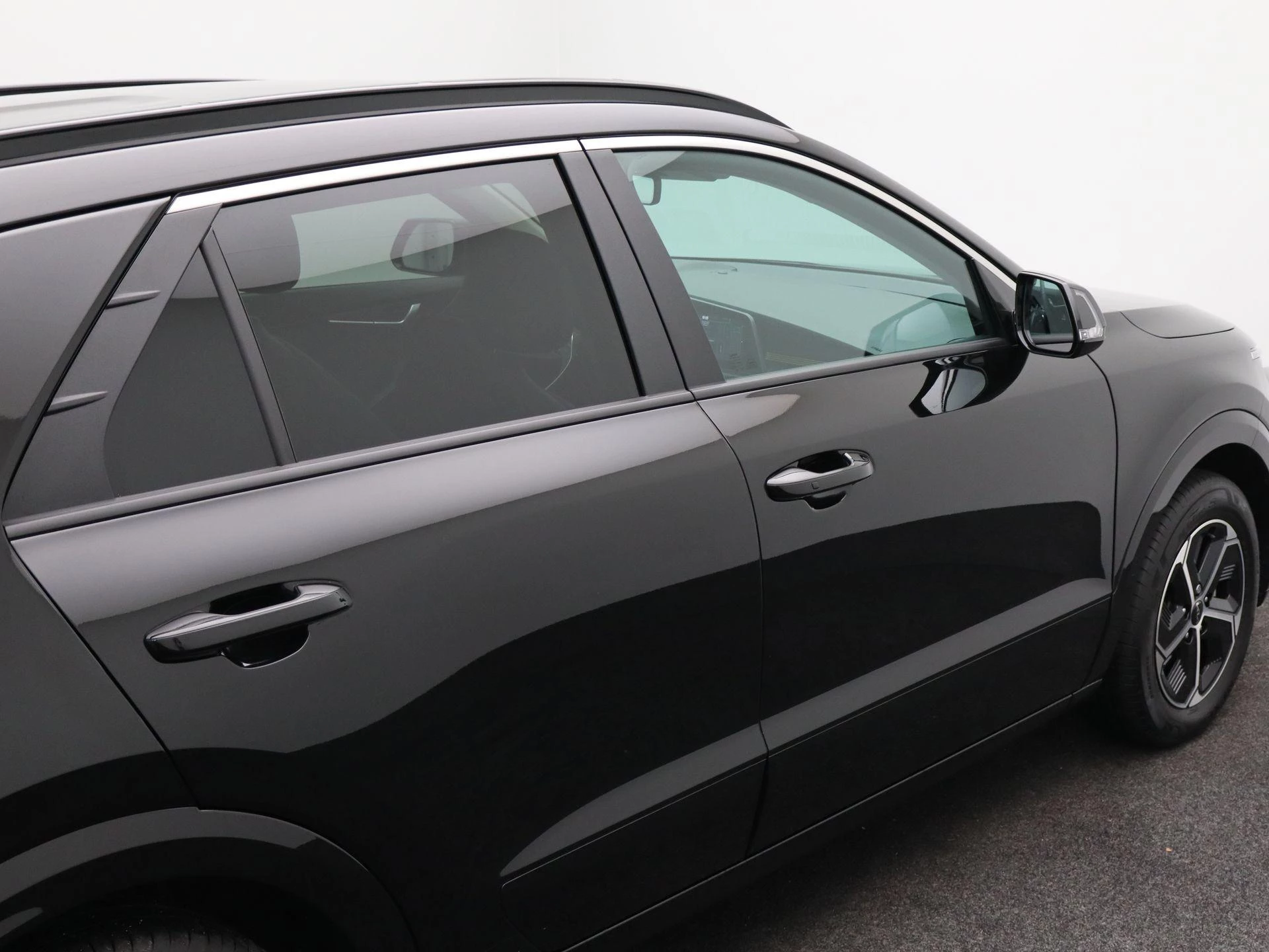 Kia-Niro-image-38