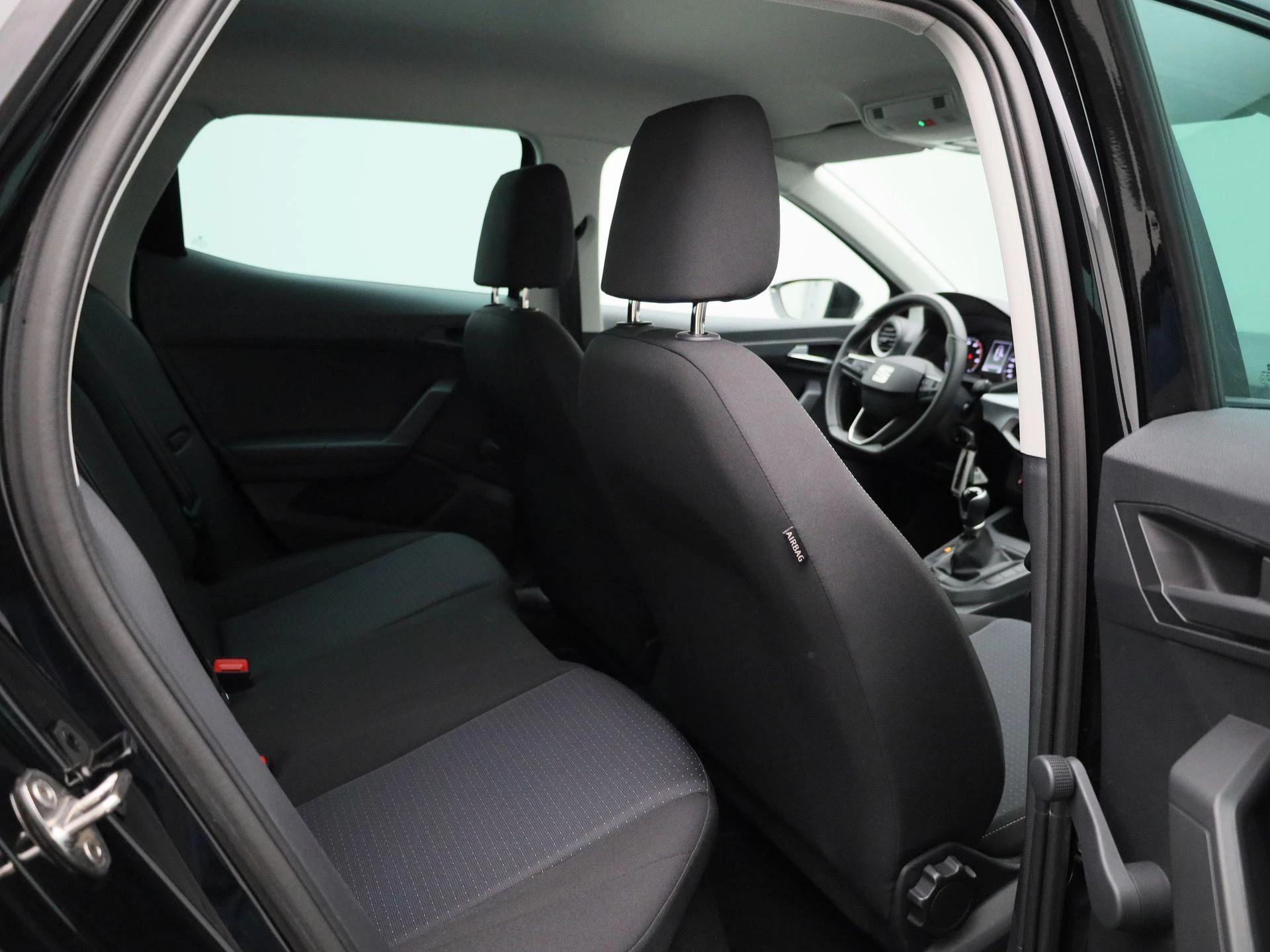 SEAT-Ibiza-image-31