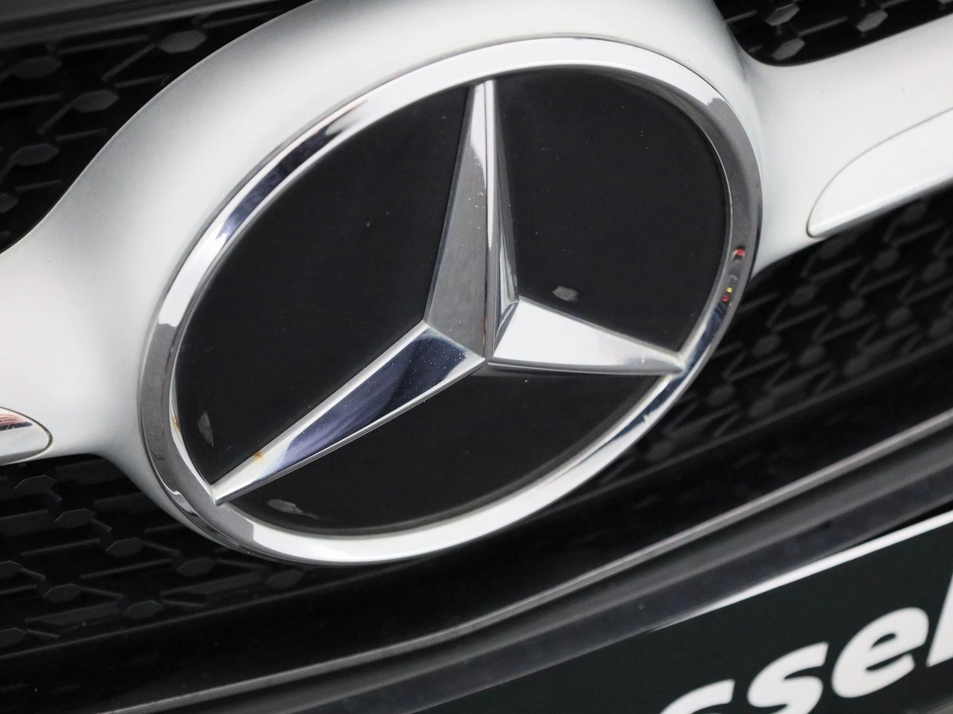 Mercedes-Benz CLA Shooting Brake CLA 250 e Business Line