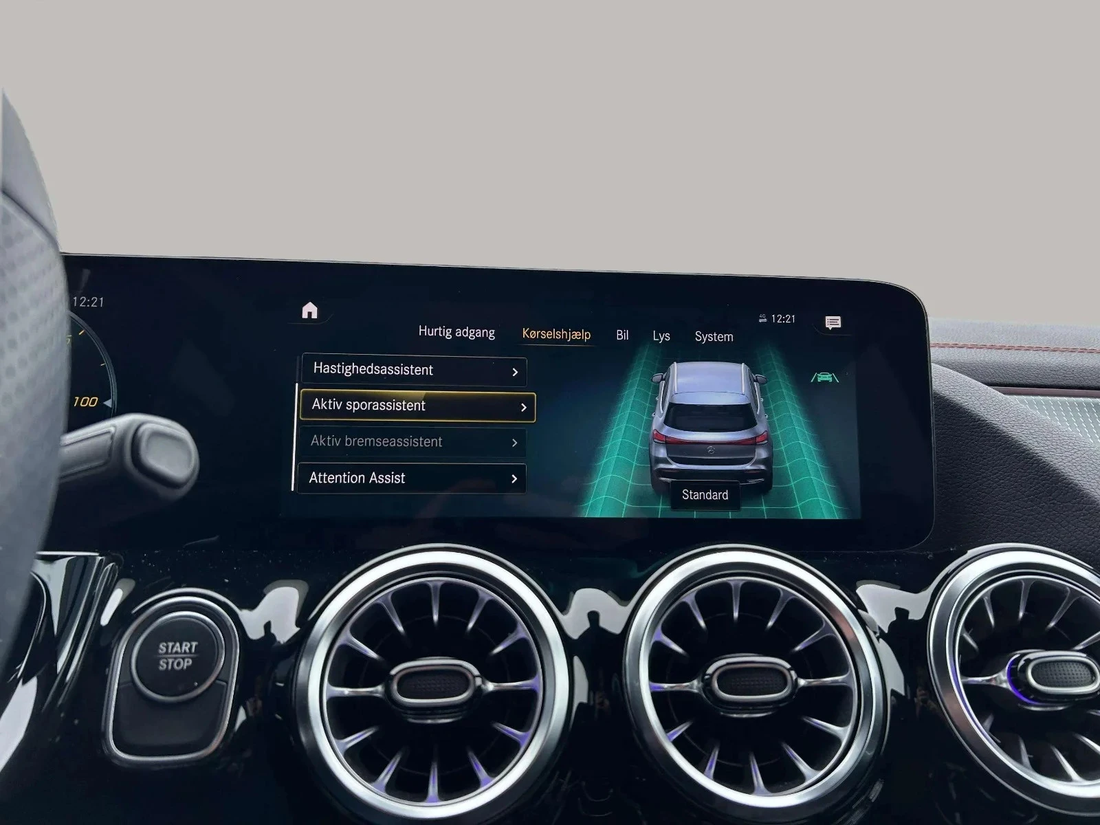 Mercedes-Benz-EQA-image-19