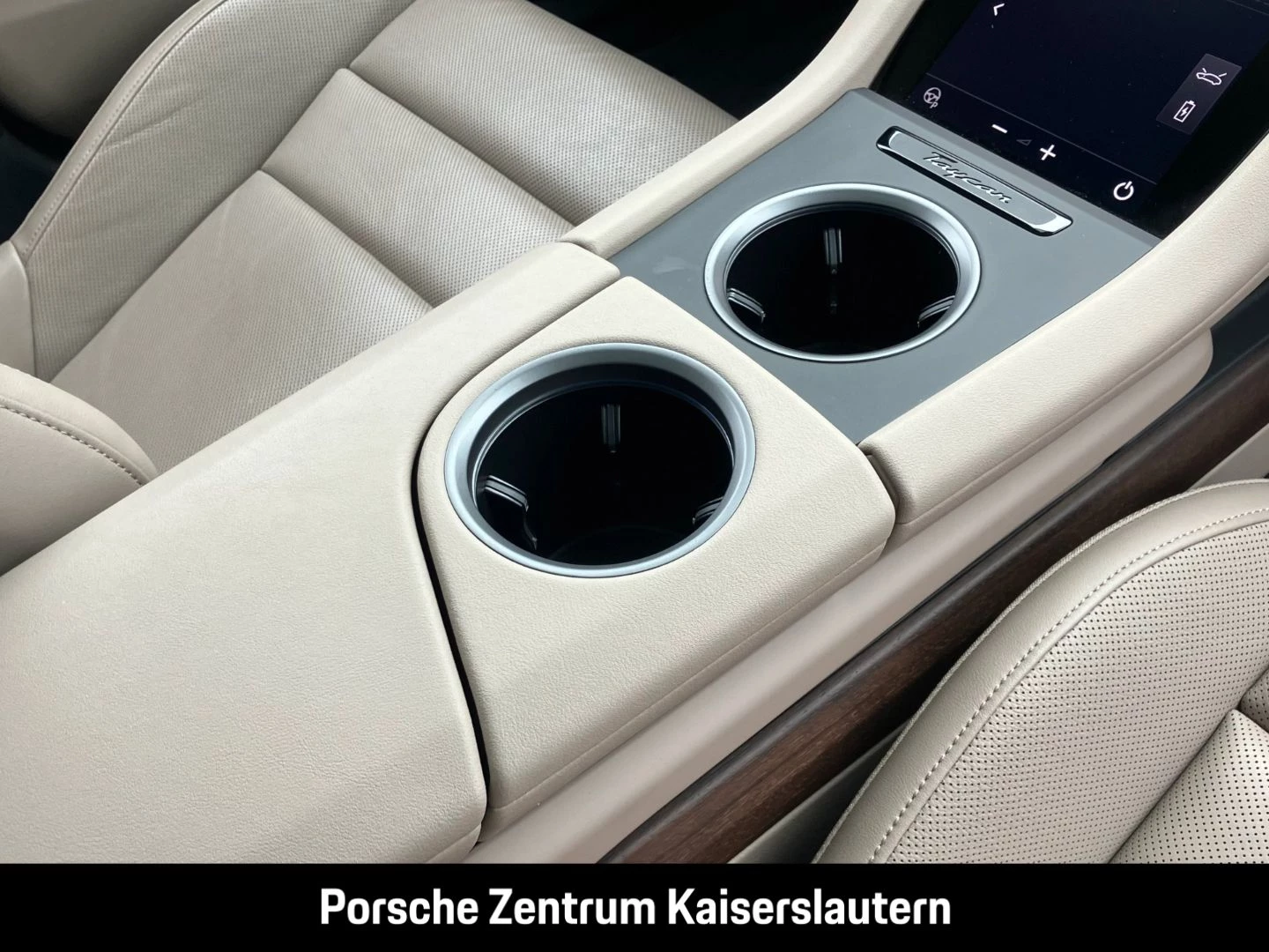 Porsche Taycan 4S Sport Turismo Burmester Surround-View -