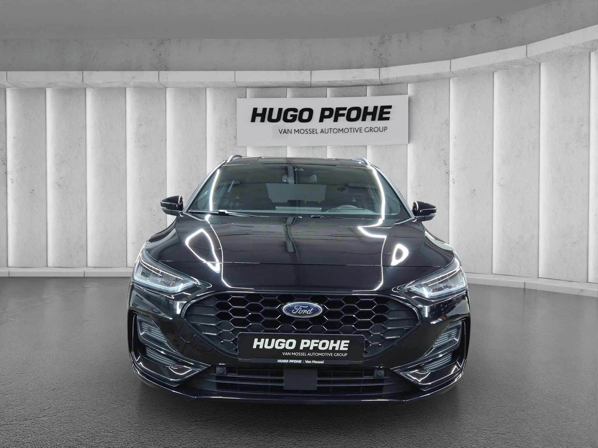 Ford Focus ST-Line X Turnier Aut.*AHK*ACC*HUD*KAM*NAVI*WINTER-PKT.