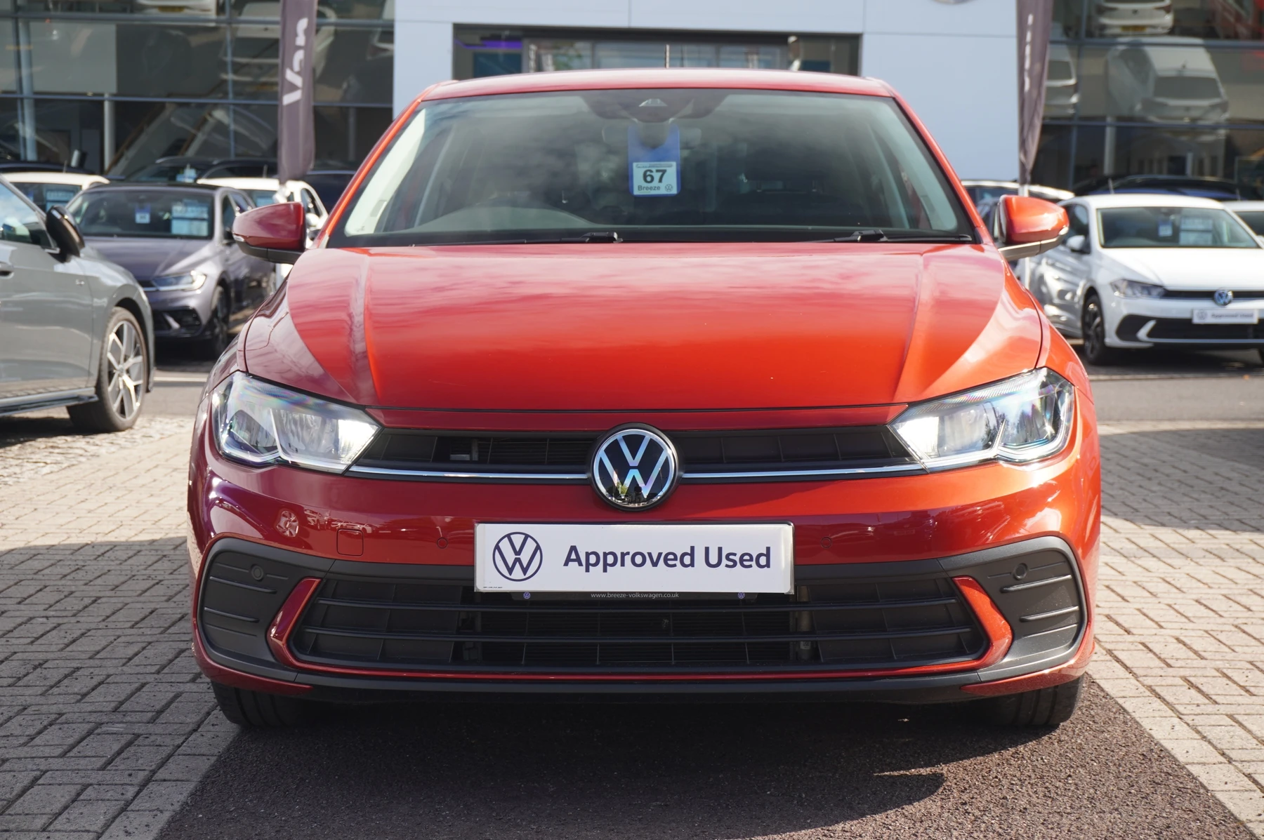 Volkswagen-Polo-image-6