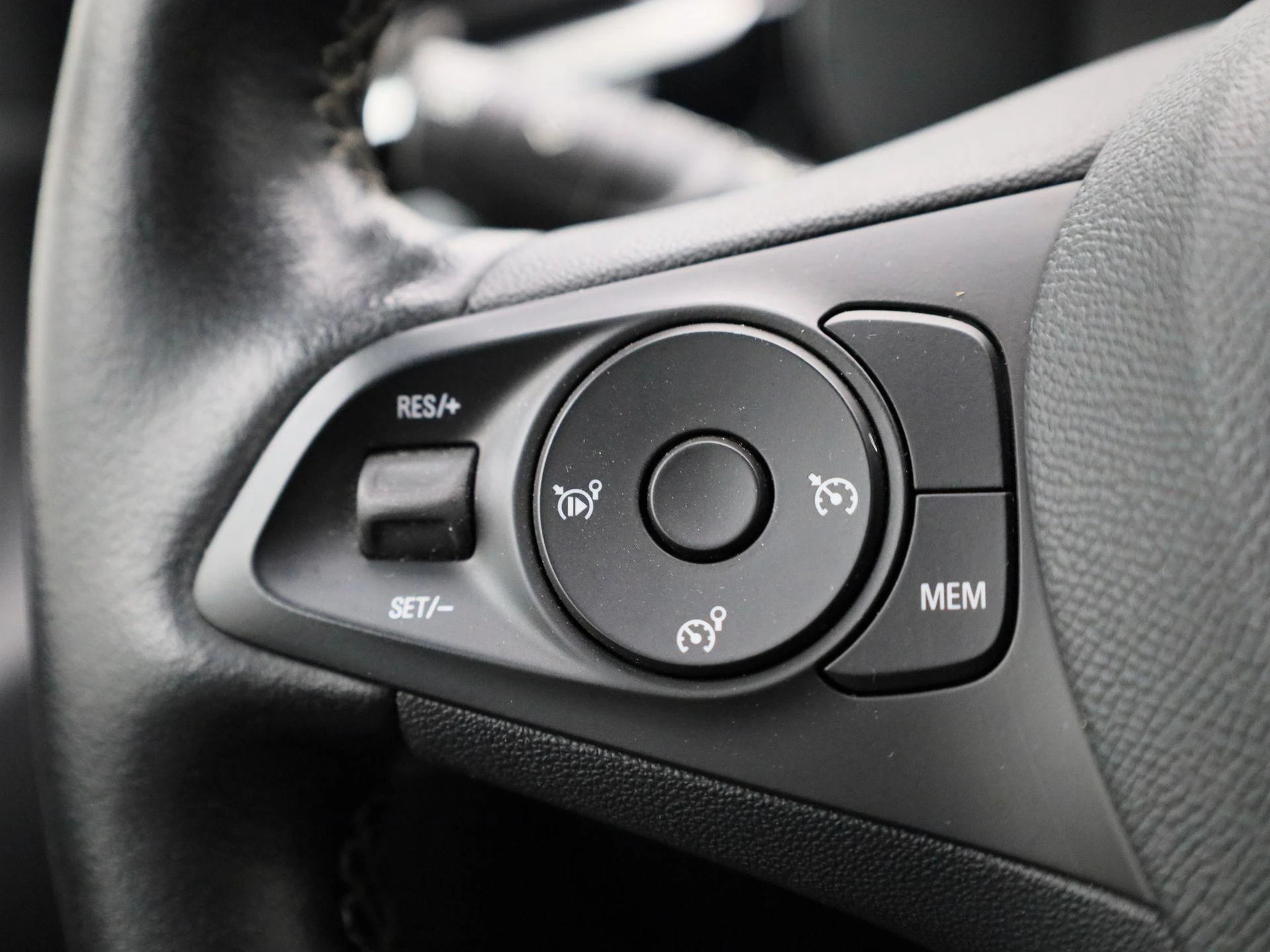 Opel-Corsa-e-image-17