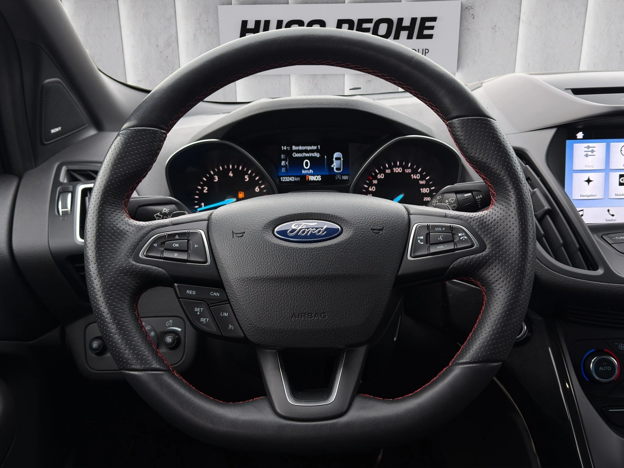Ford-Kuga-image-12