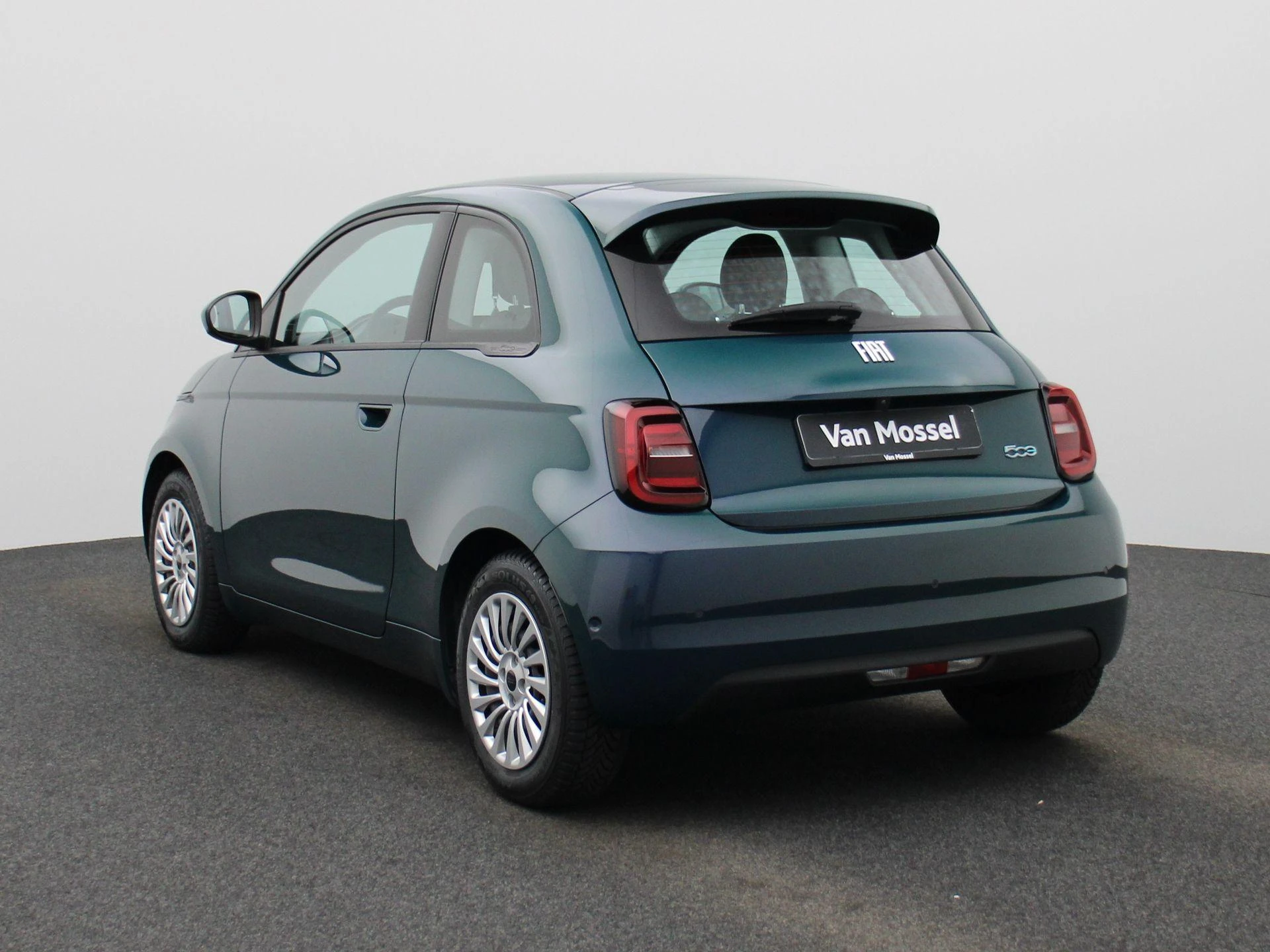 Fiat-500-image-2
