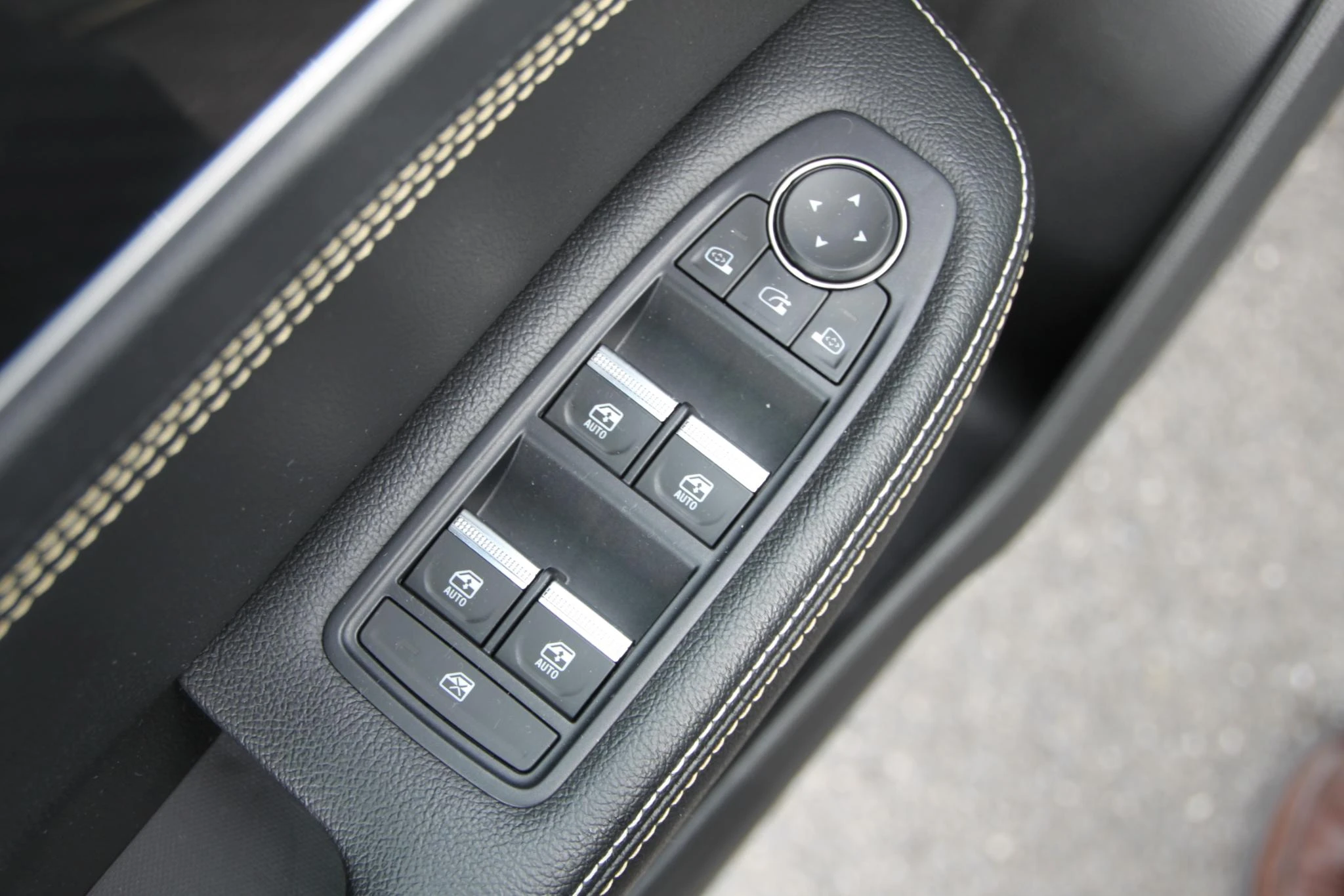 Renault-Arkana-image-32