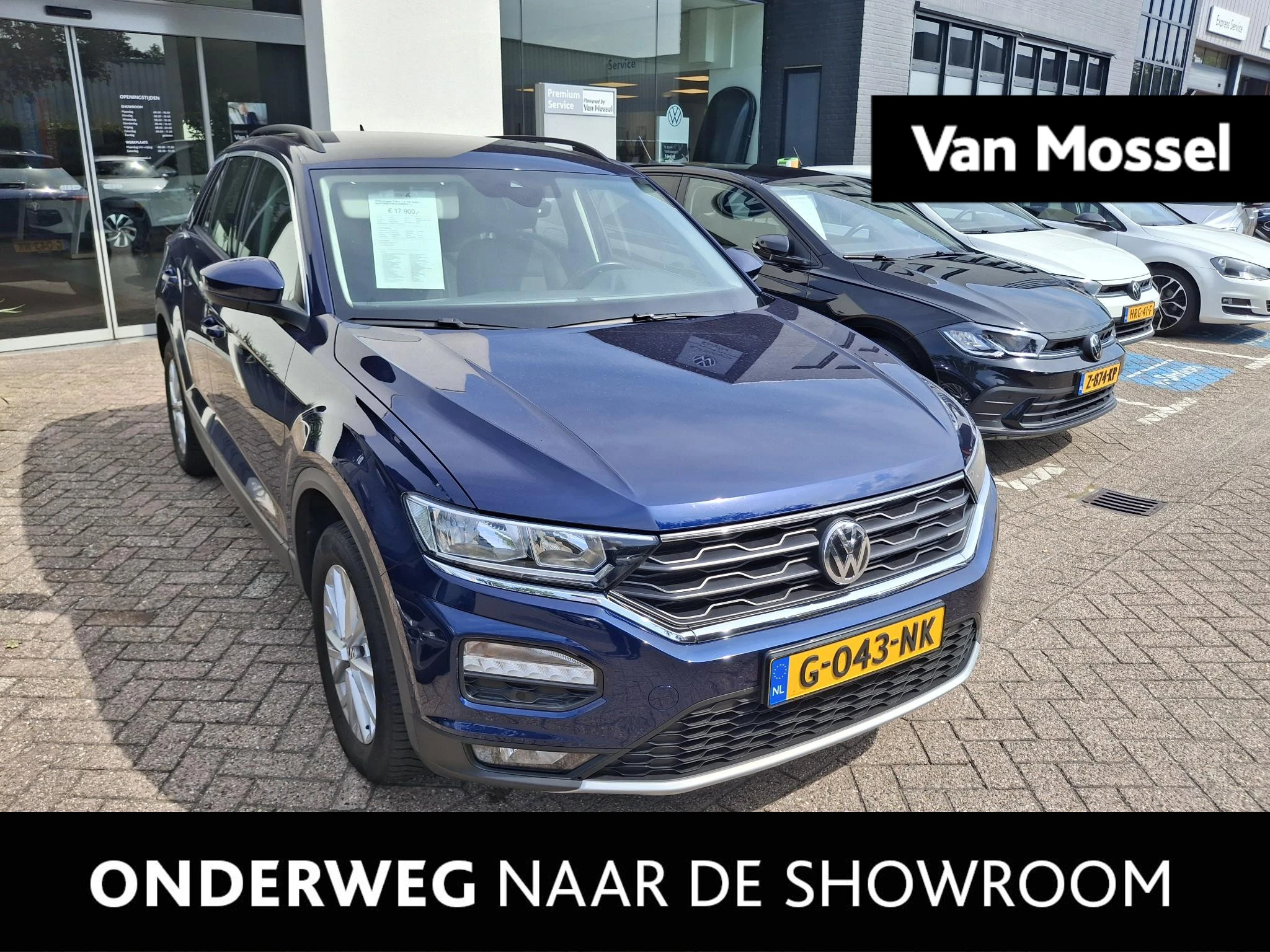 Volkswagen-T-Roc-image-0