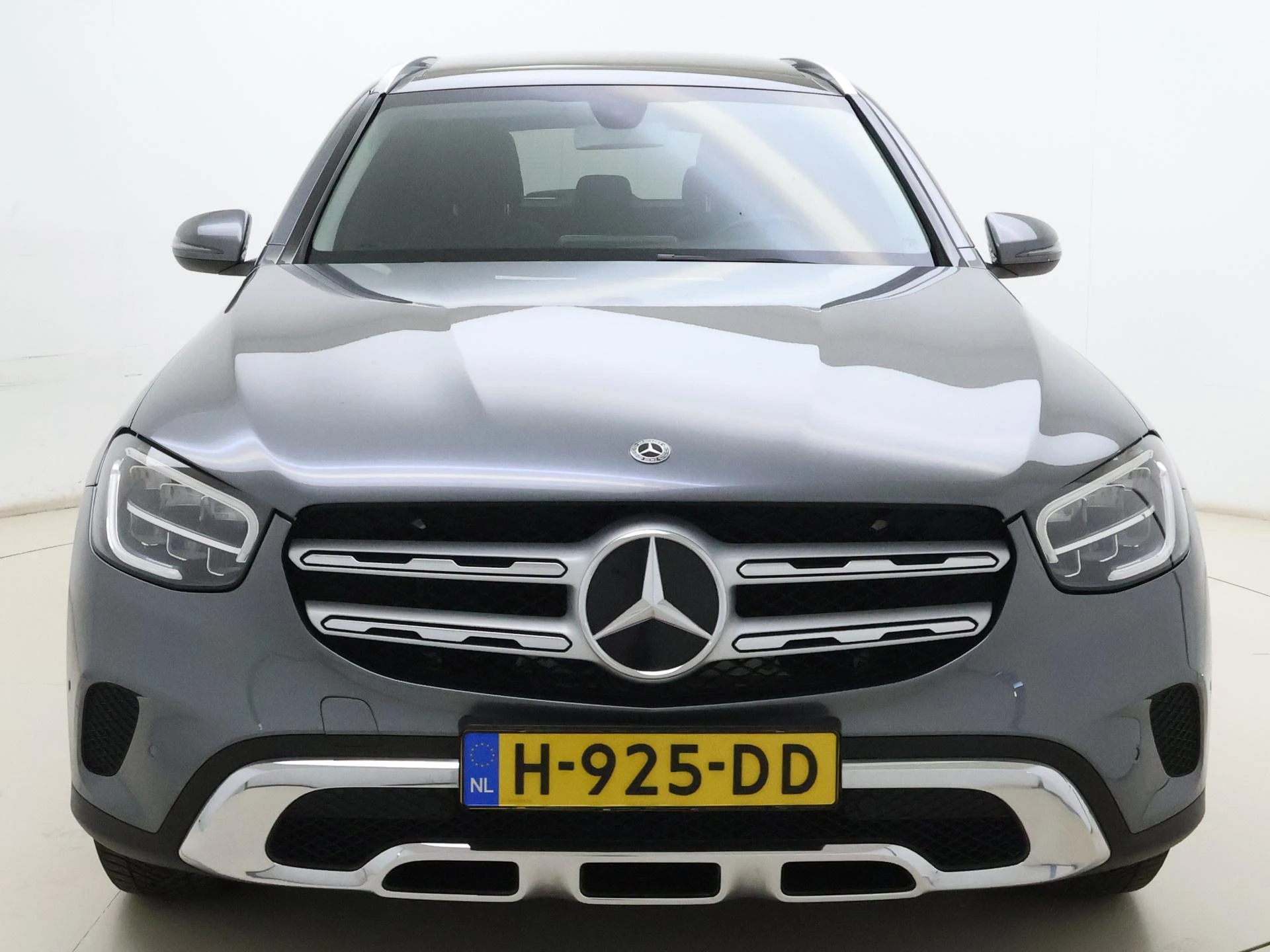 Mercedes-Benz-GLC-image-8