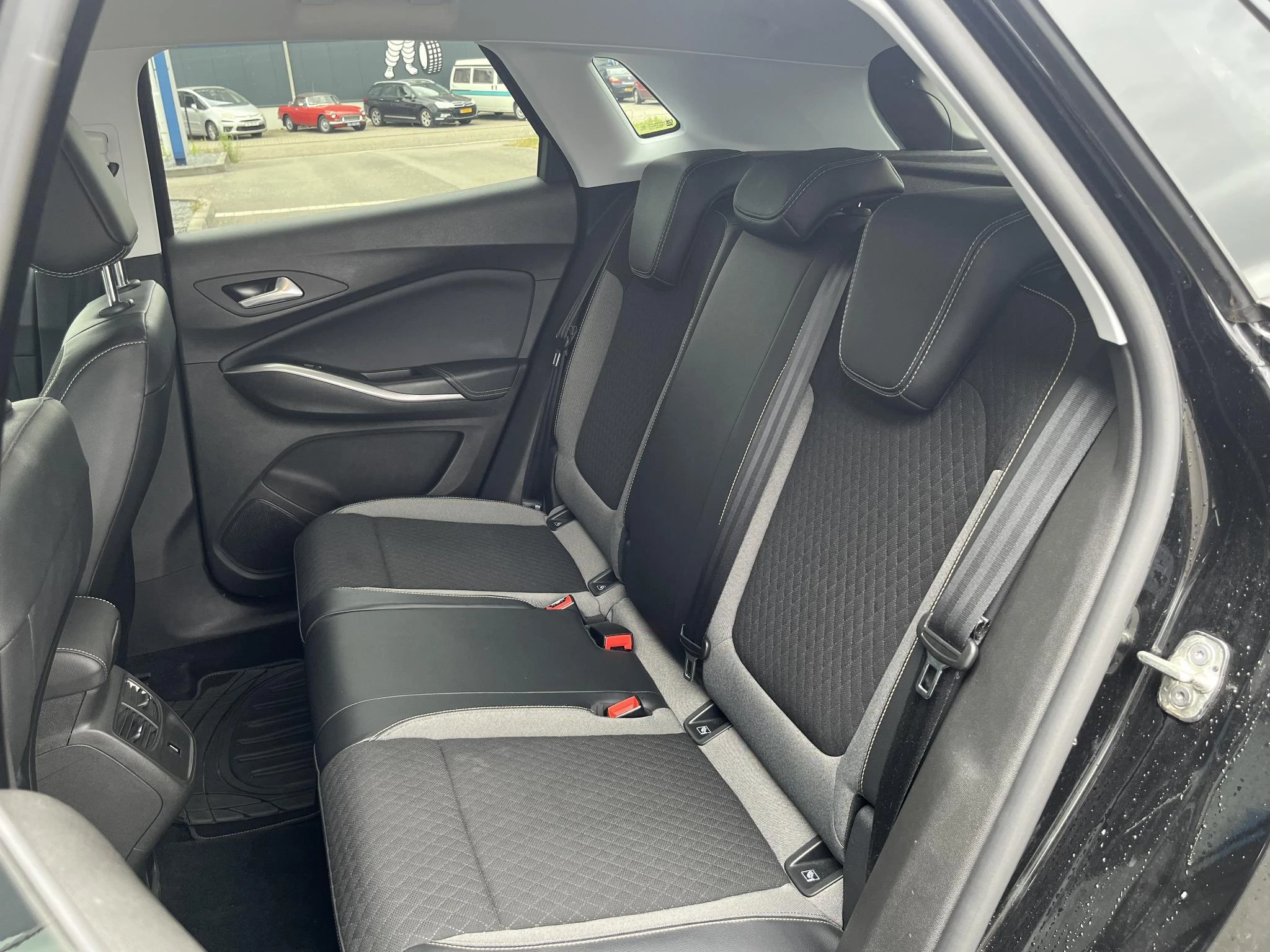 Opel Grandland 1.2 Turbo Business Elegance