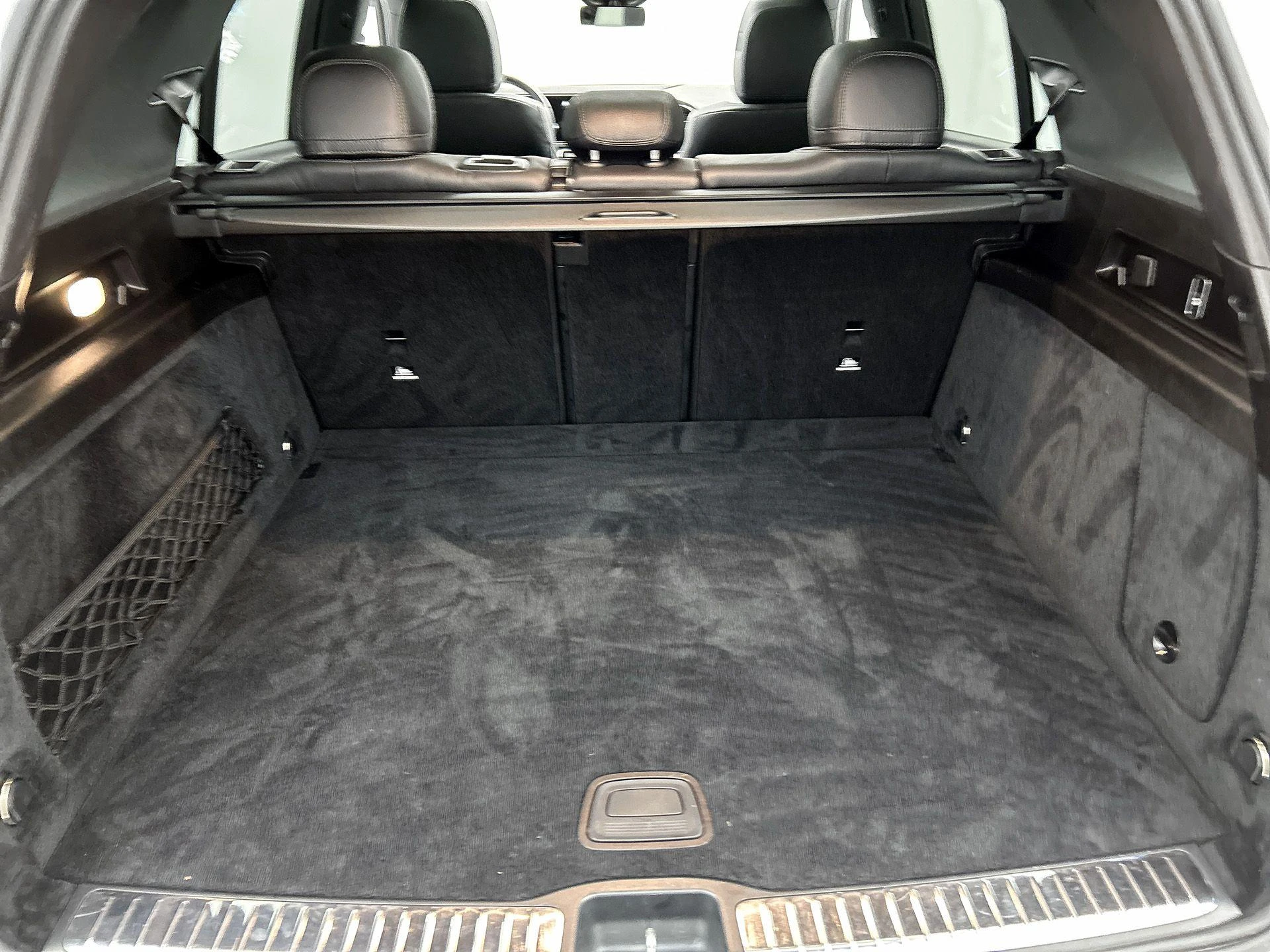 Mercedes-Benz-GLE-image-34