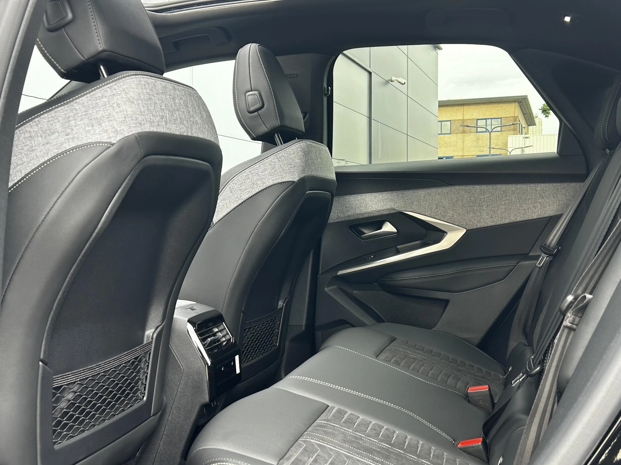 Peugeot-3008-image-26