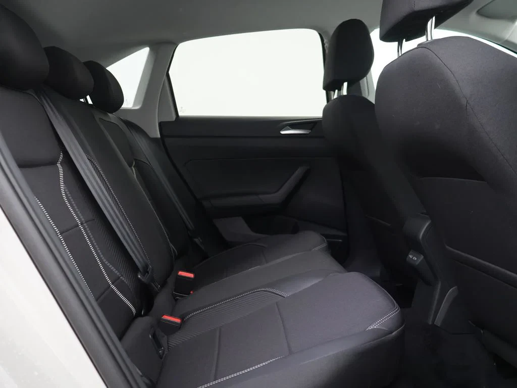 Volkswagen-Taigo-image-11