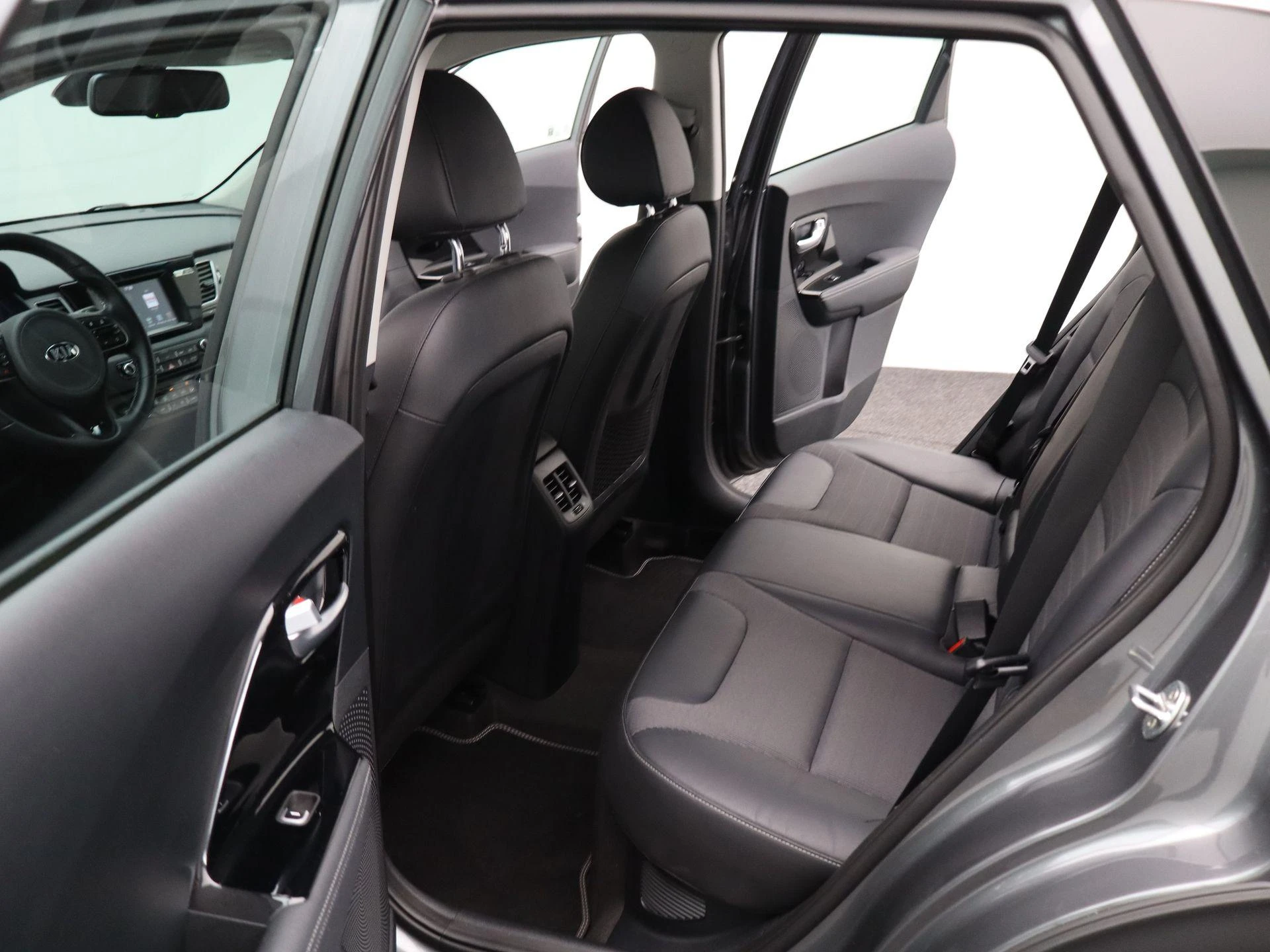 Kia-Niro-image-11