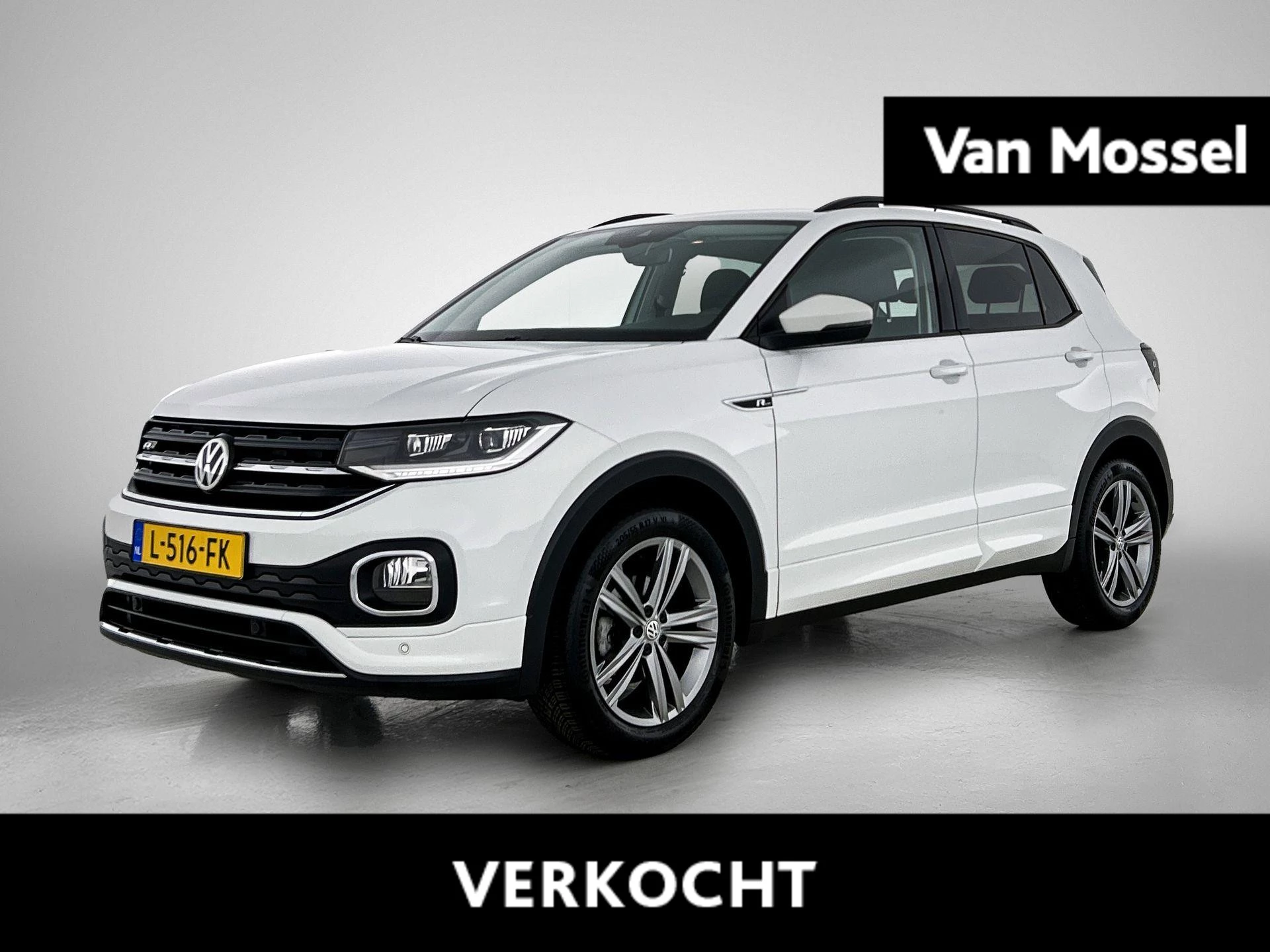 Volkswagen-T-Cross-image-0