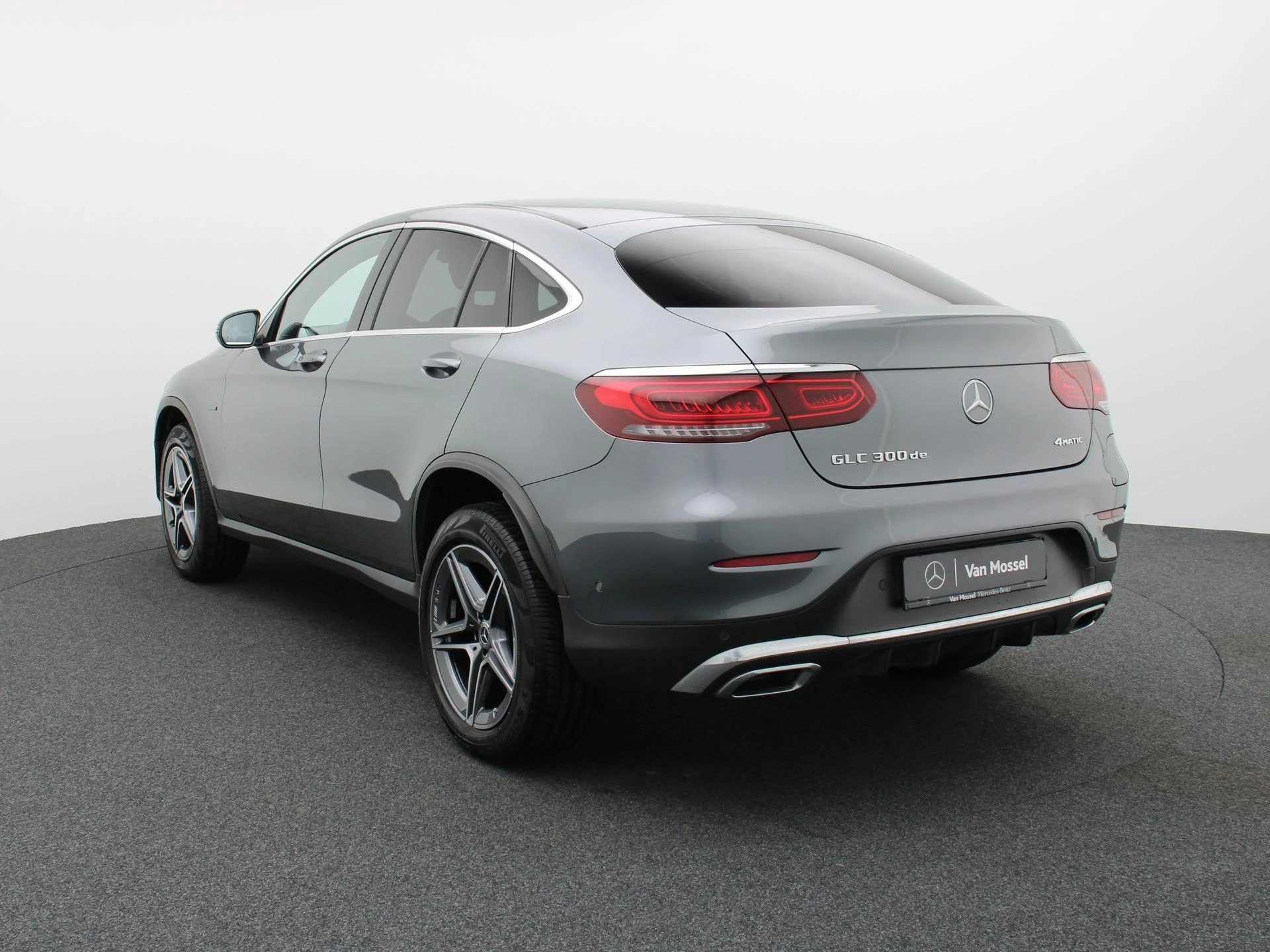 Mercedes-Benz GLC 300 de 4MATIC Coupé + AMG LINE + BURMESTER + CARPLAY +