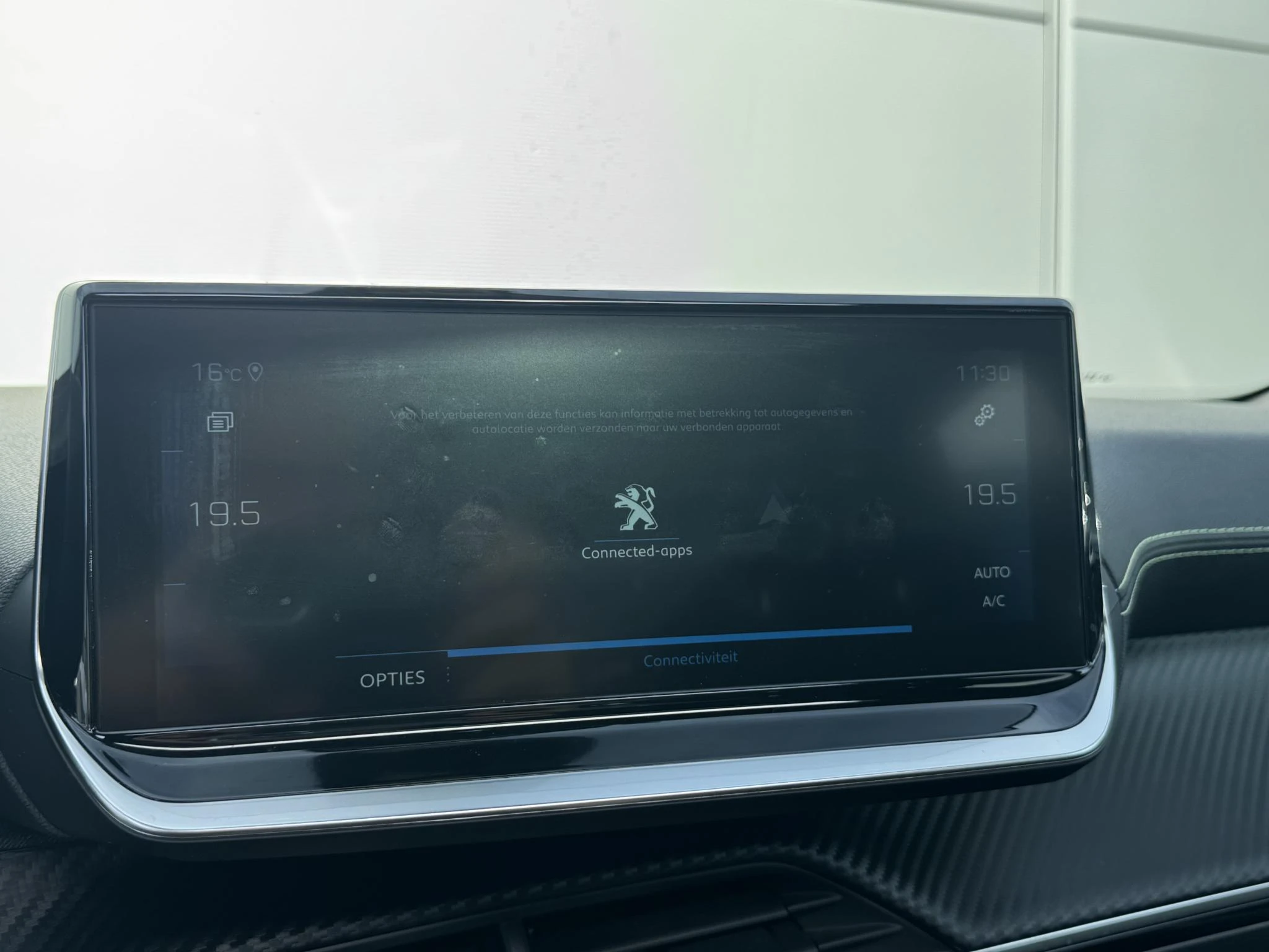 Peugeot-2008-image-23