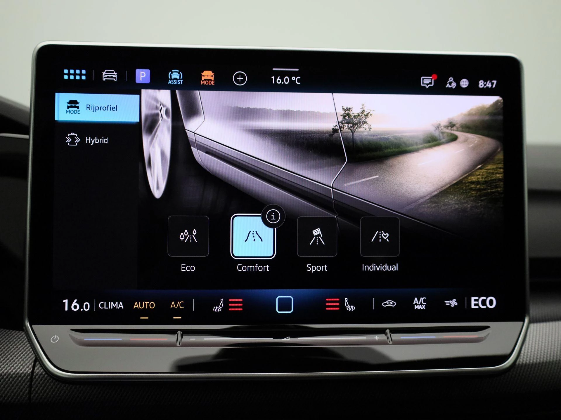 Volkswagen-Golf-image-33