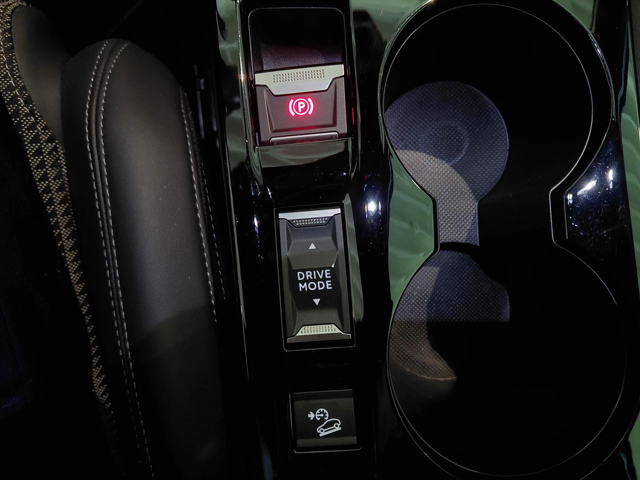 Peugeot-2008-image-20