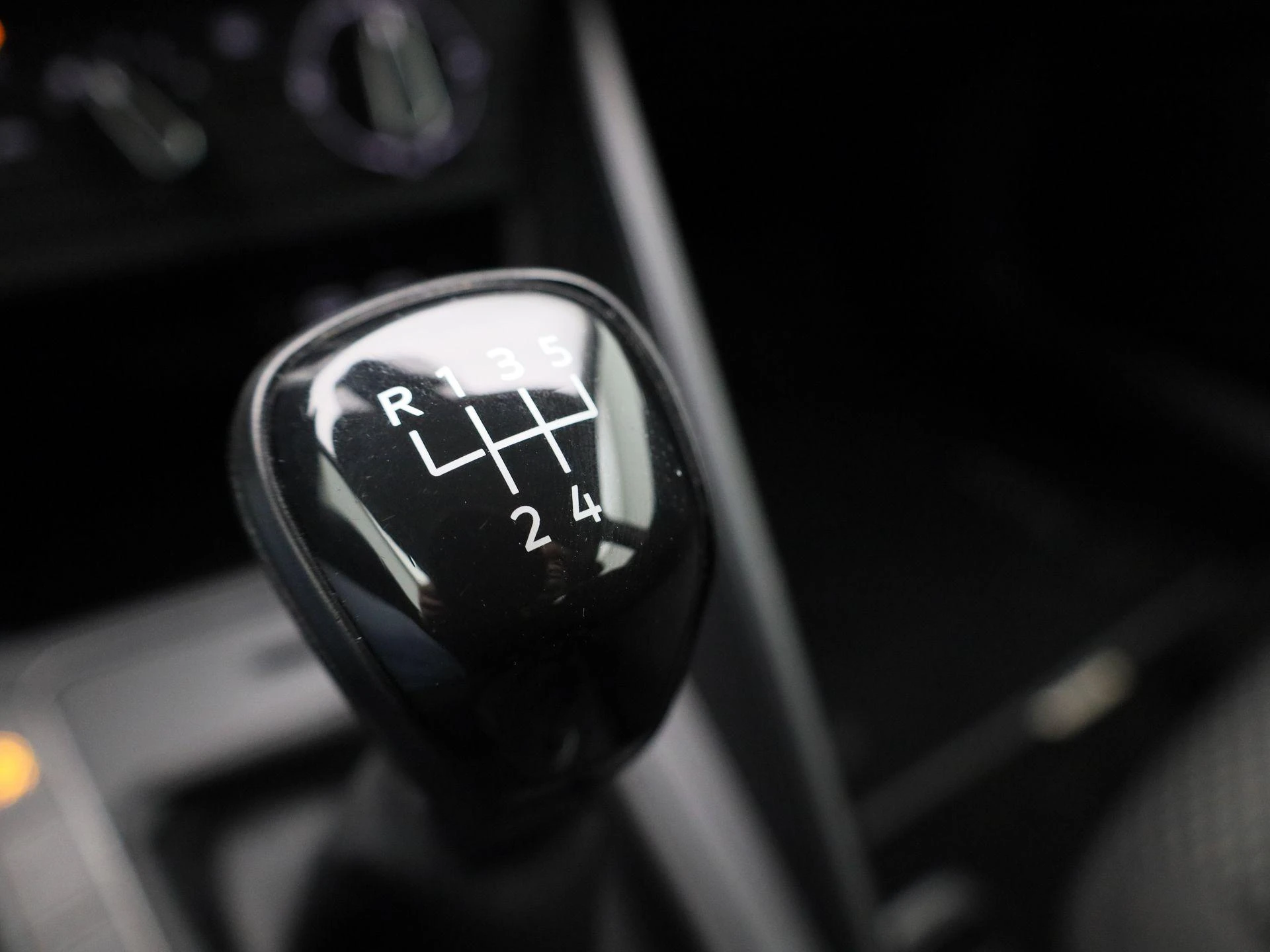 Volkswagen-Taigo-image-21