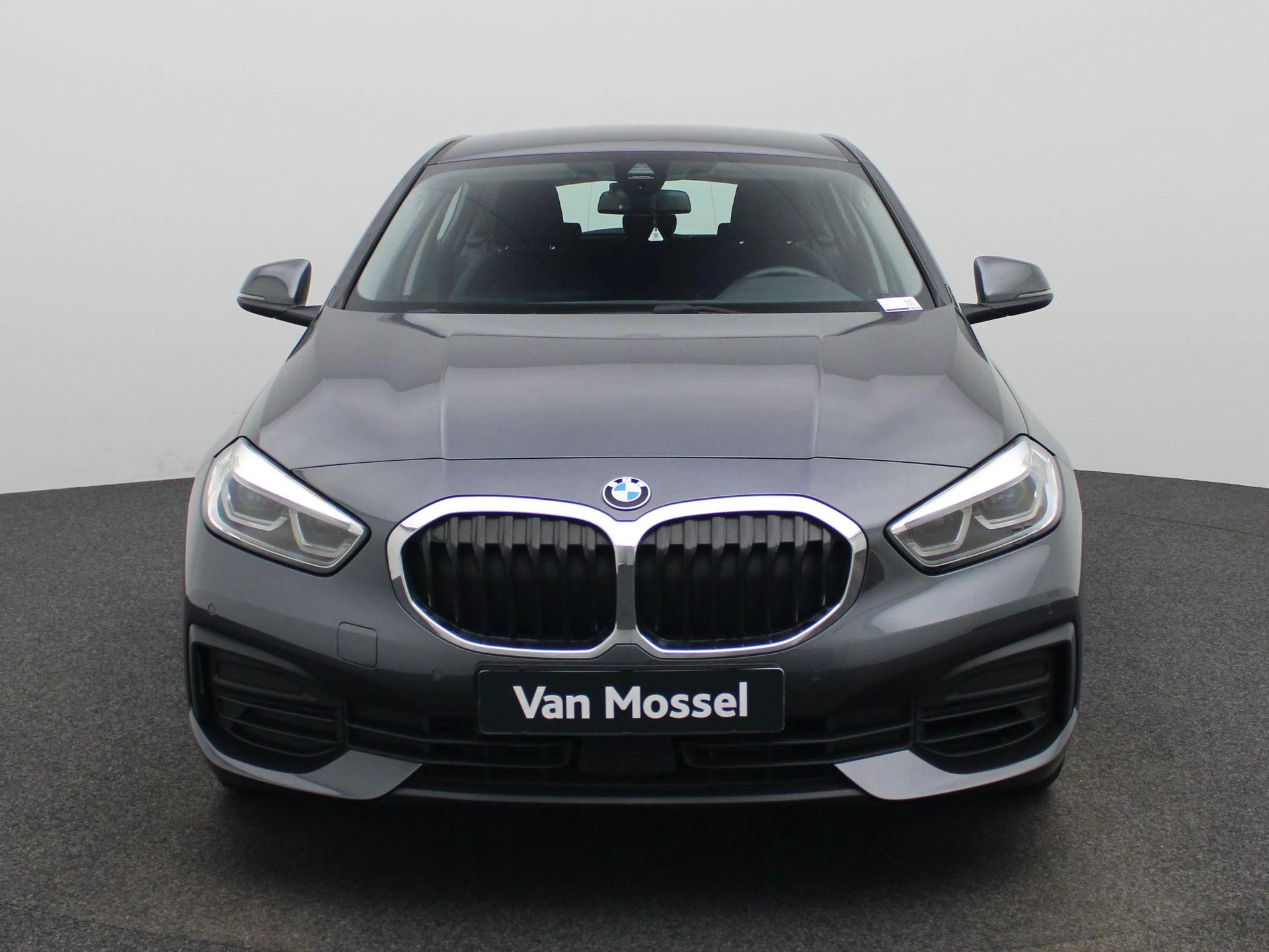 BMW Série 1 Hatch 118iA (100 kW)