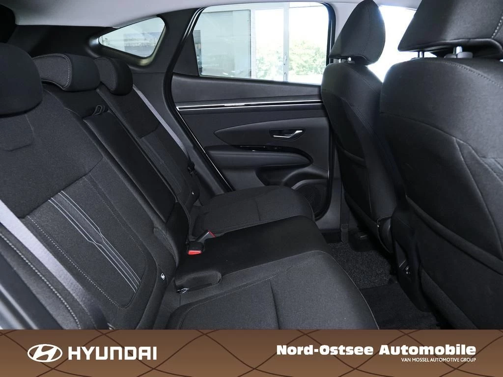 Hyundai Tucson 1.6 T-GDI TREND 4WD SHZ LHZ NAVI LED PDC Trend
