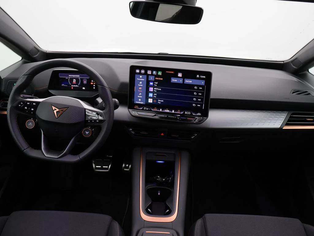 CUPRA Born Born eBoost Business 231pk v 59 kWh * DEMO *