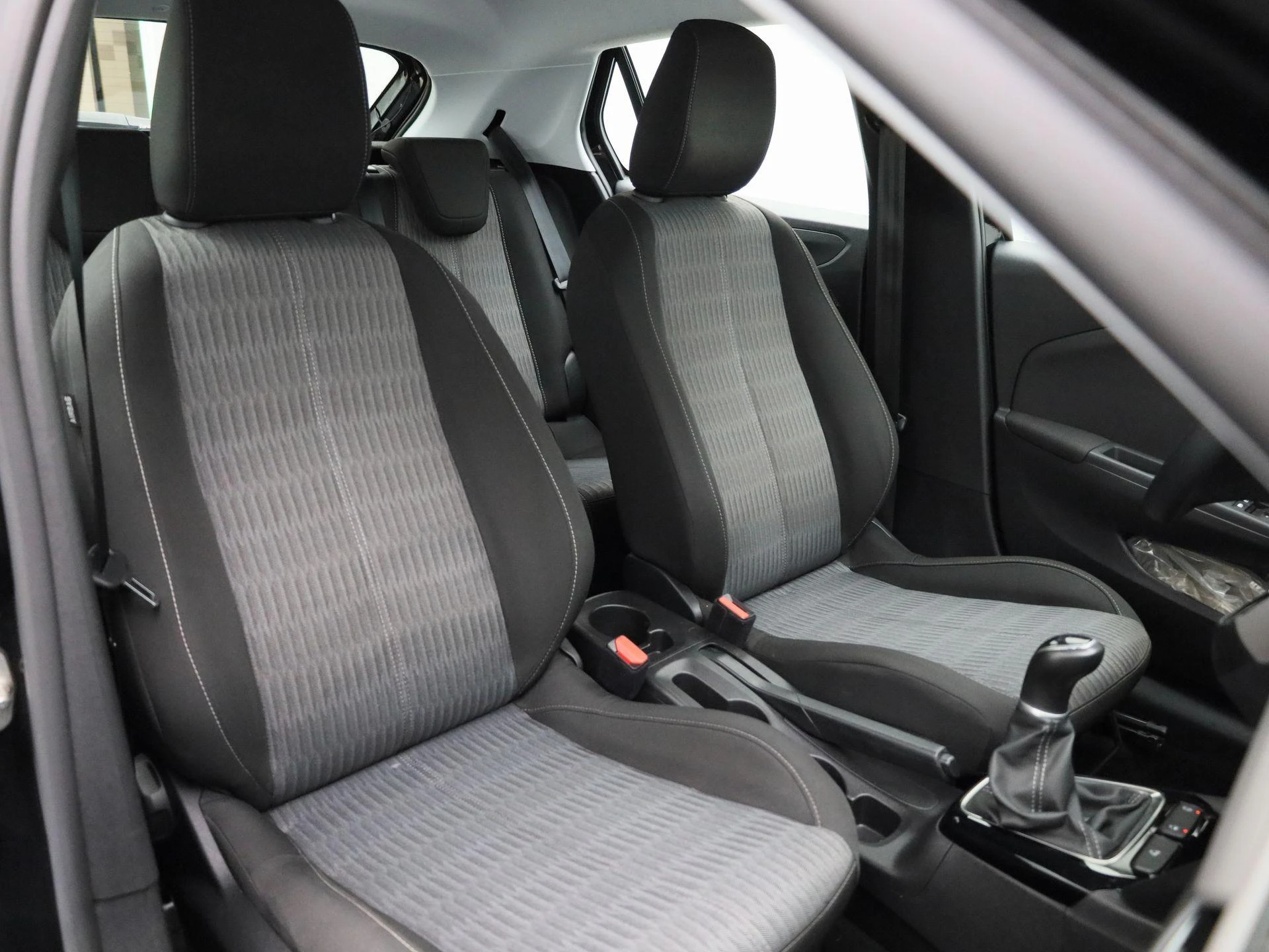 Opel-Corsa-image-29