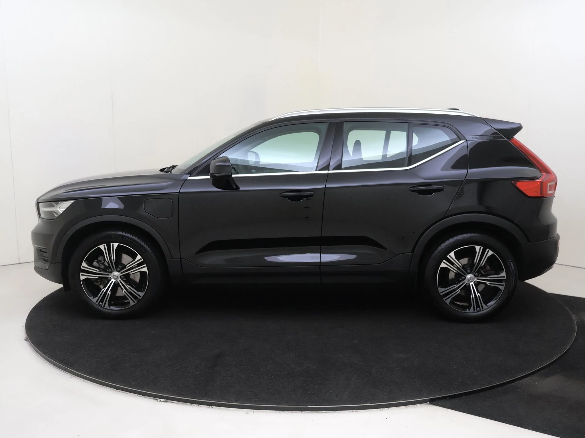 Volvo-XC40-image-7