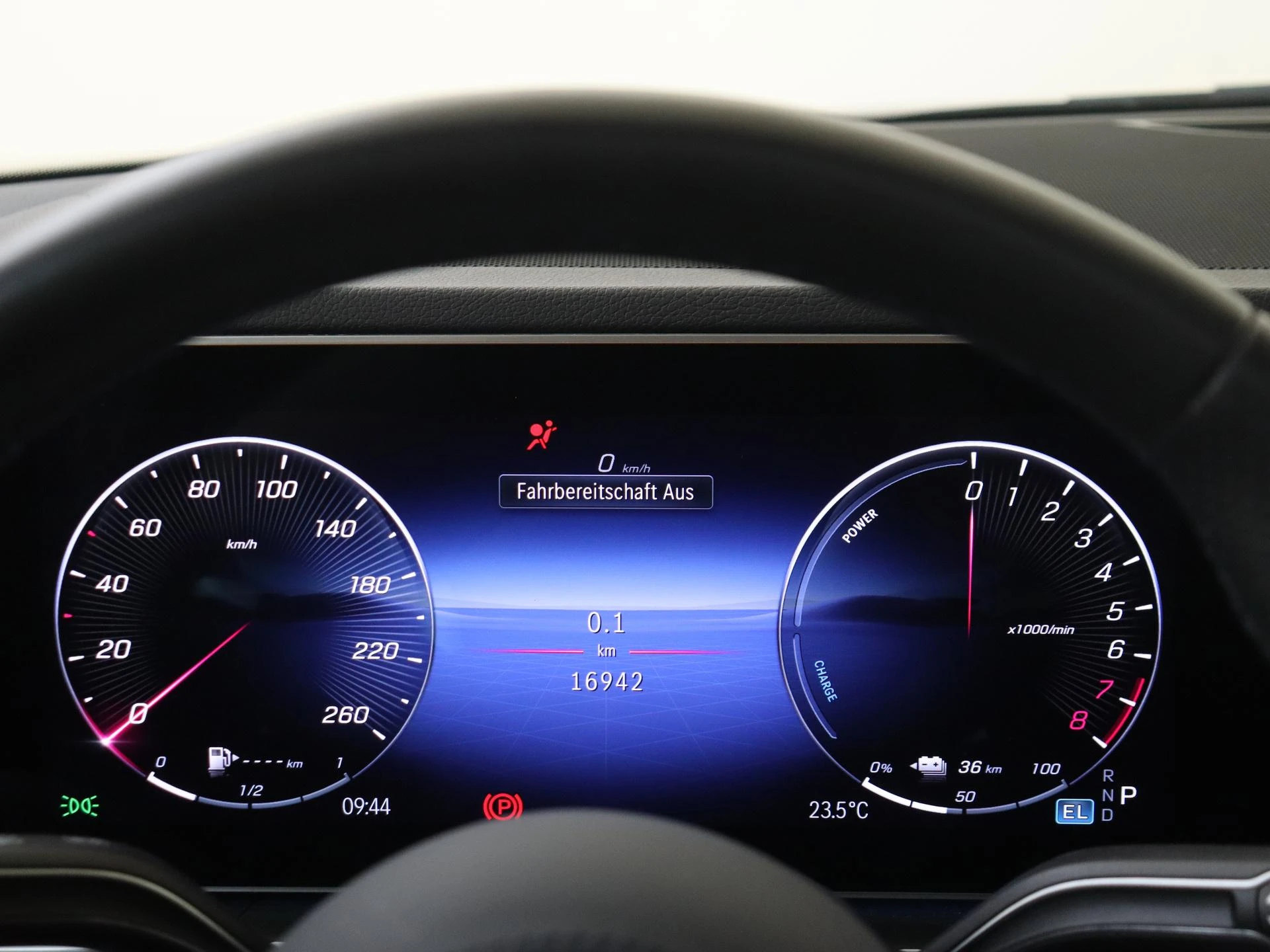 Mercedes-Benz-GLE-image-11