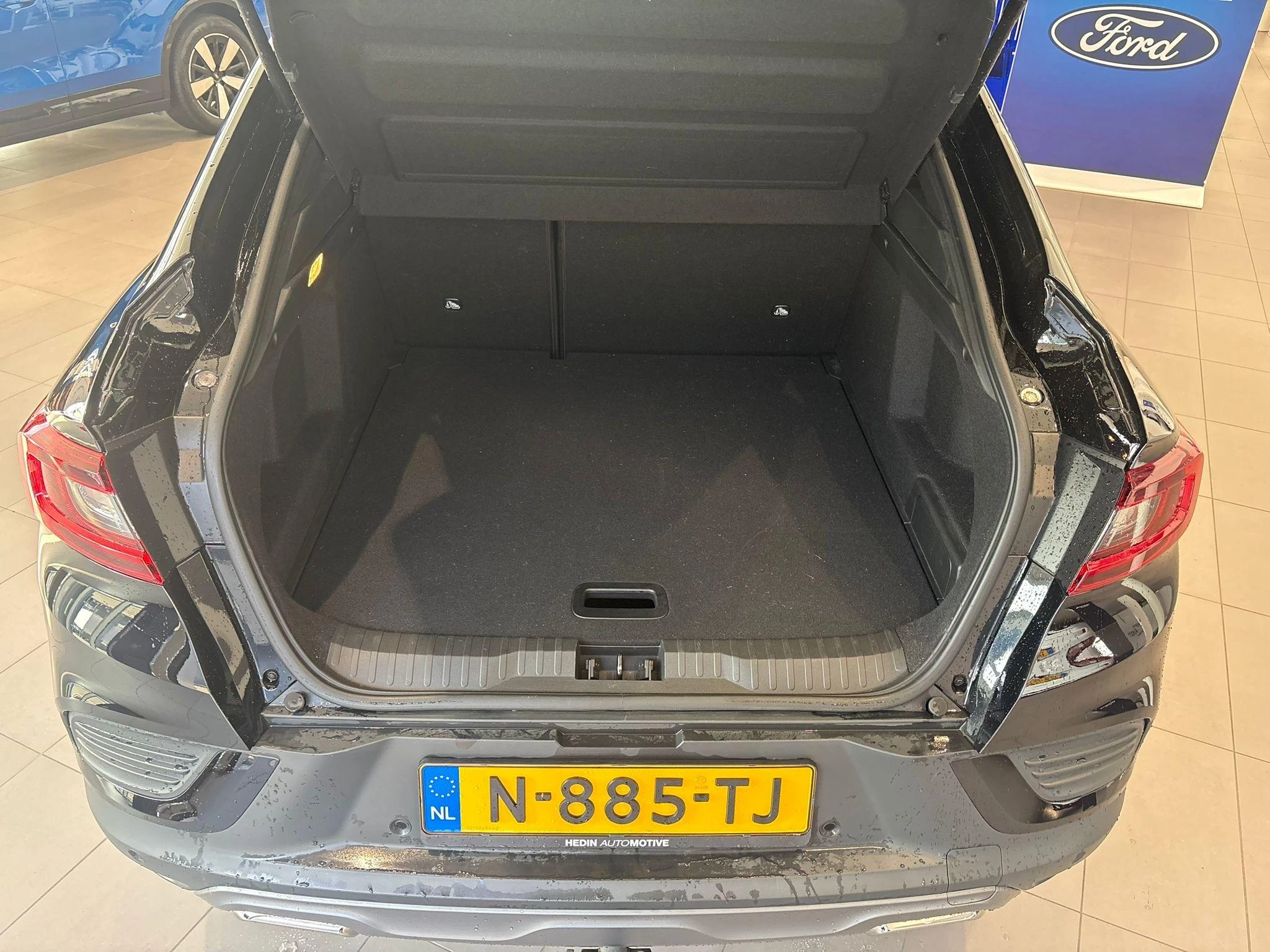 Renault-Arkana-image-11