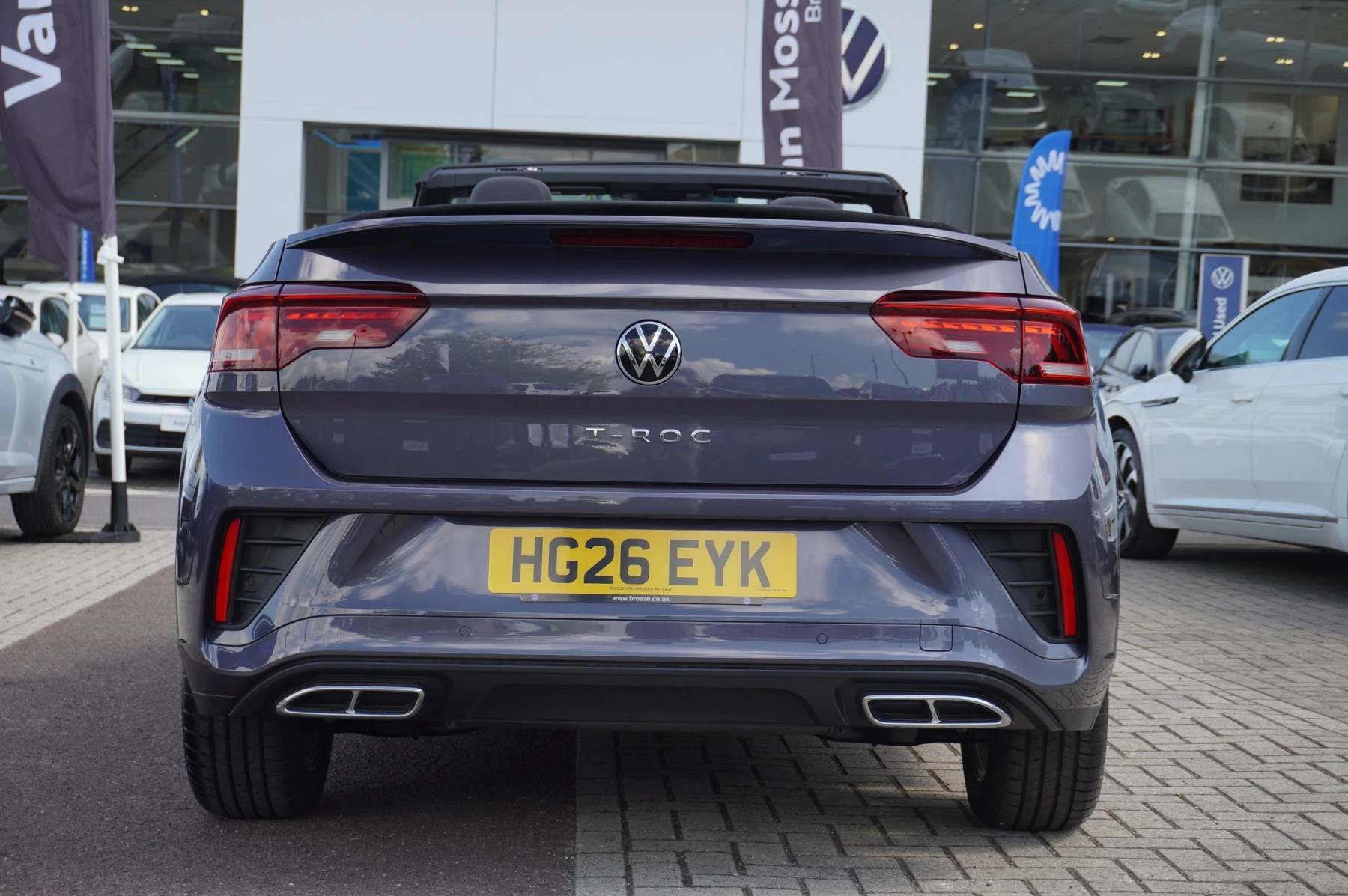 Volkswagen-T-Roc-image-11