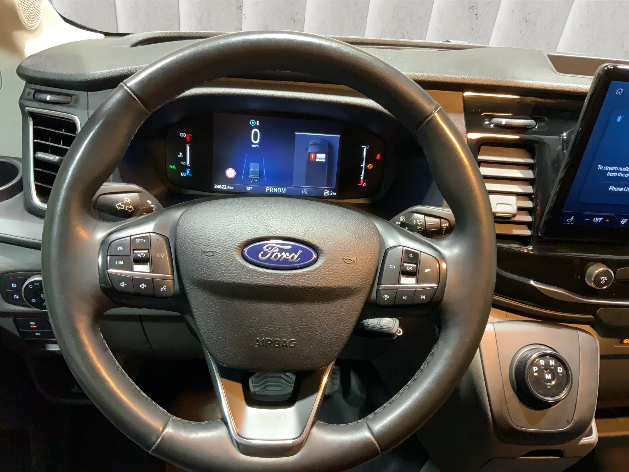 Ford-Transit-image-11