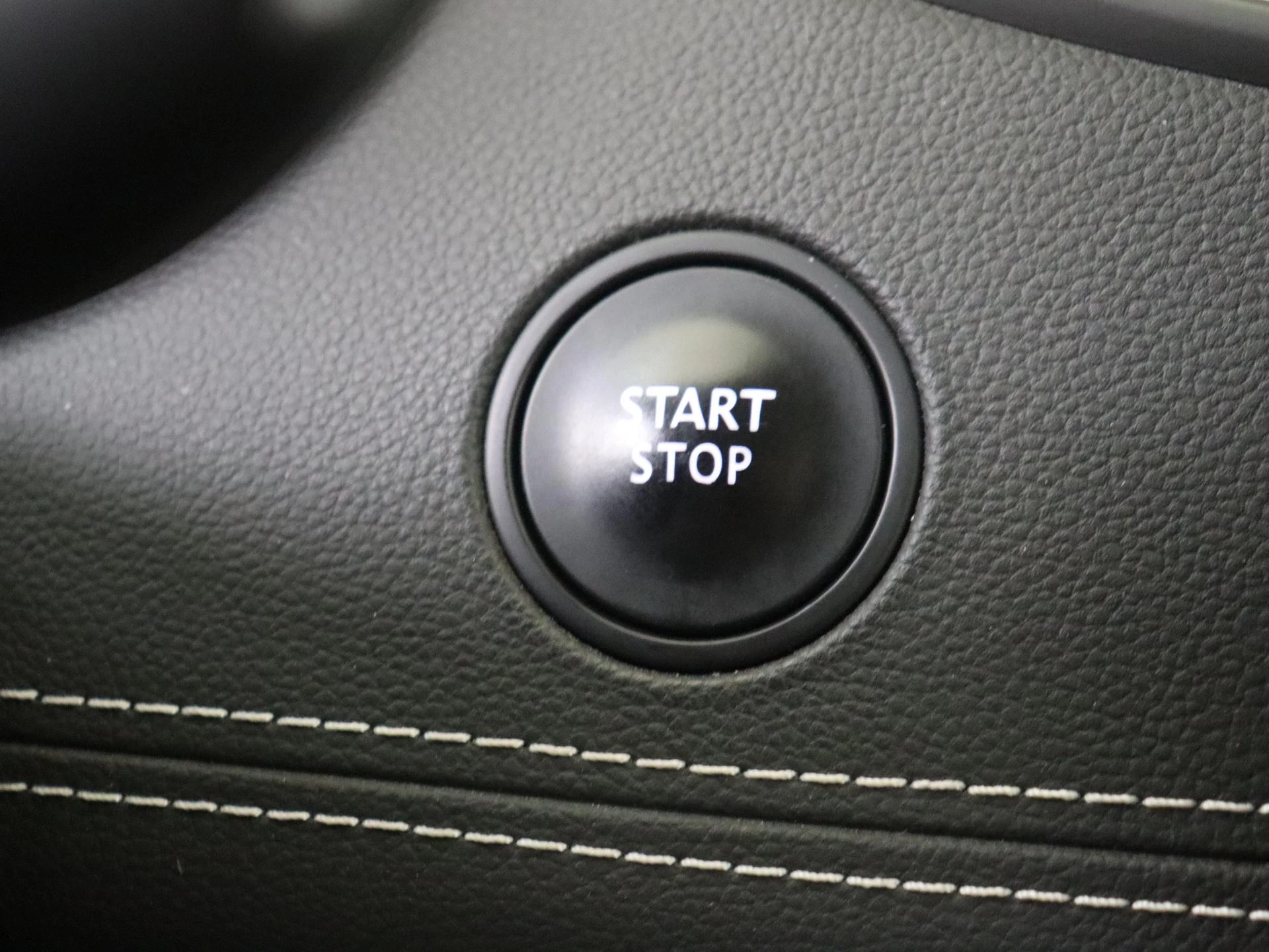 Renault-Scénic-image-23