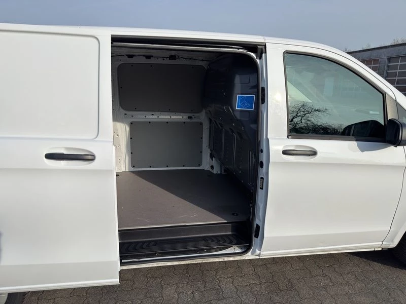 Mercedes-Benz Vito 116 EXTRALANG NEUES MODELL NAVI KAM TEMPO