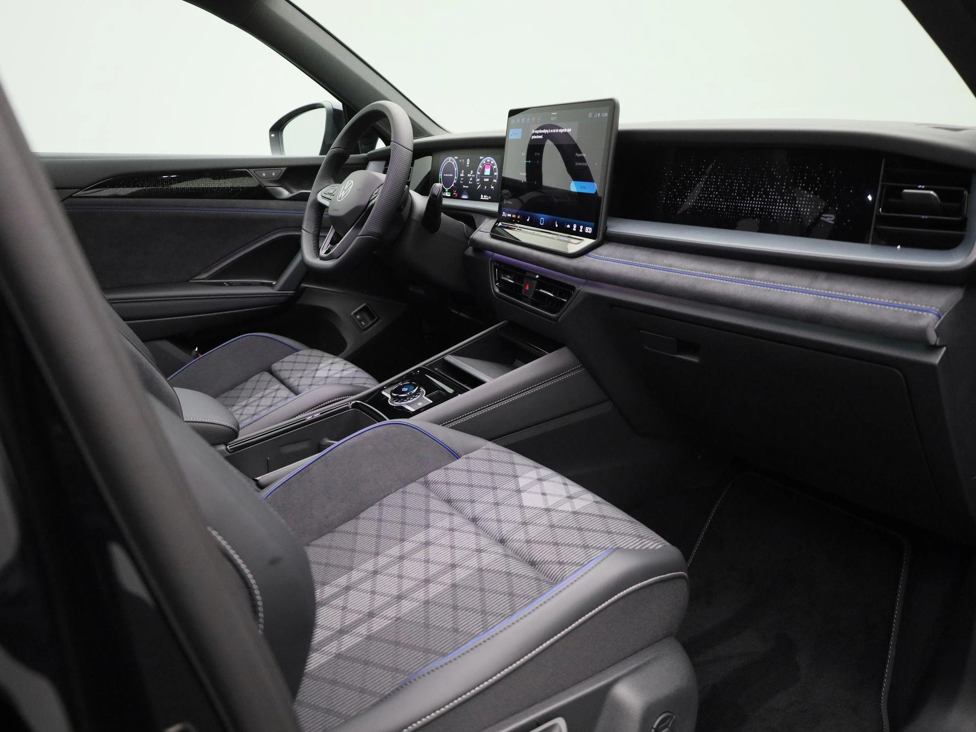 Volkswagen-Tayron-image-34