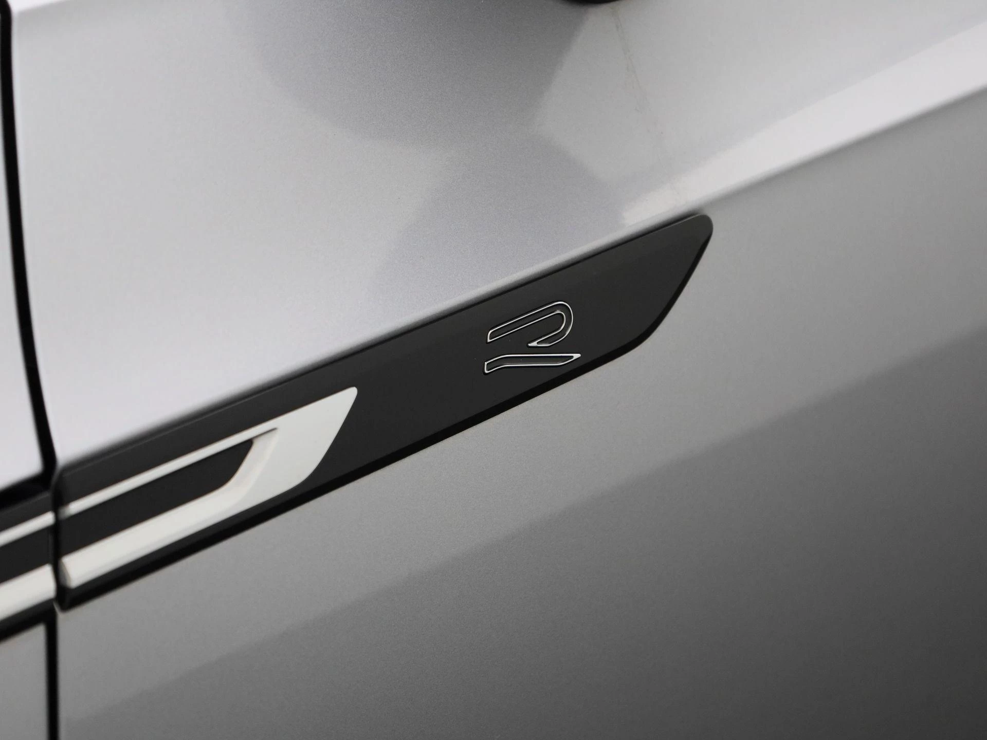 Volkswagen-Arteon-image-16