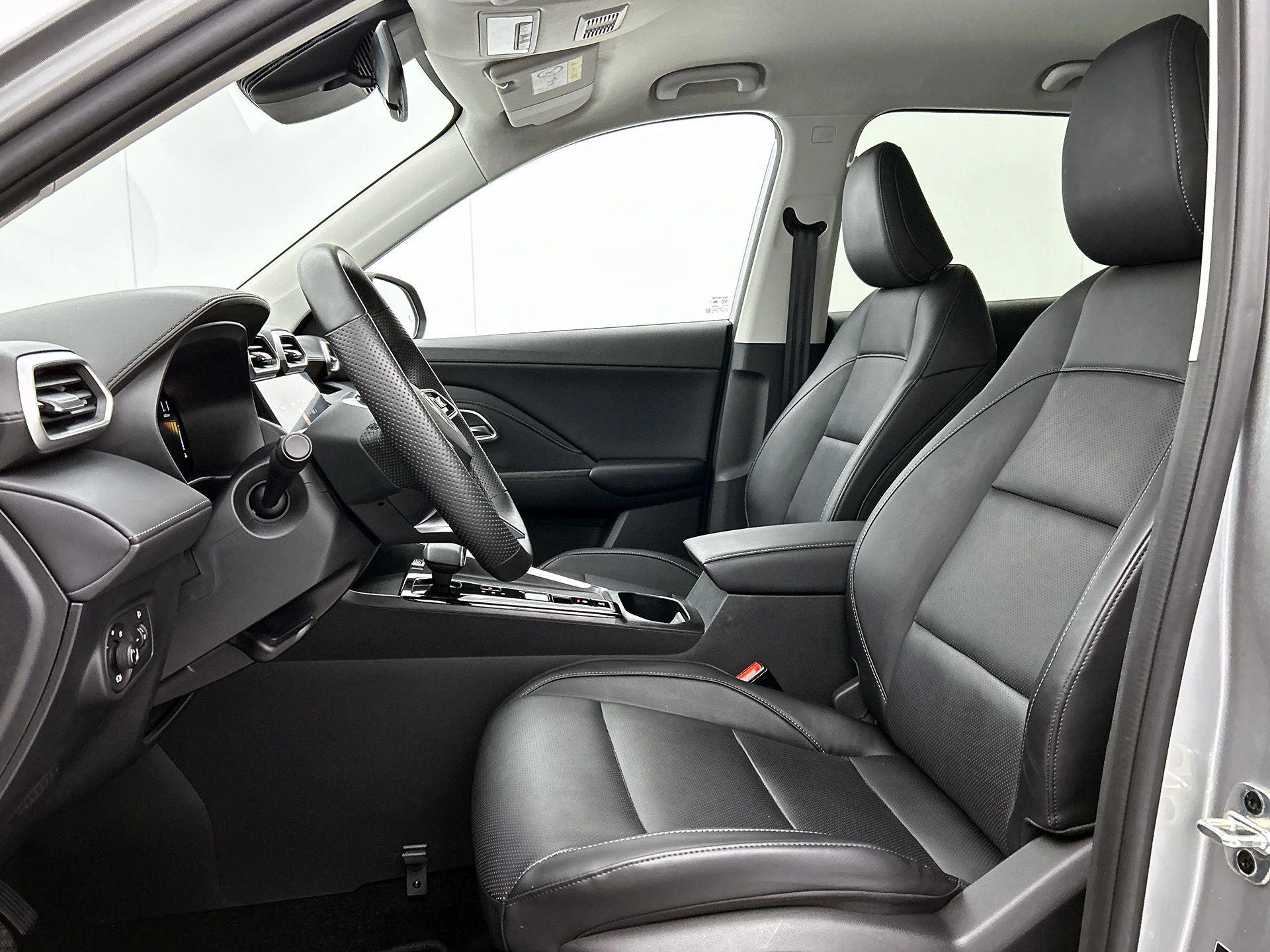 MG-ZS-image-33