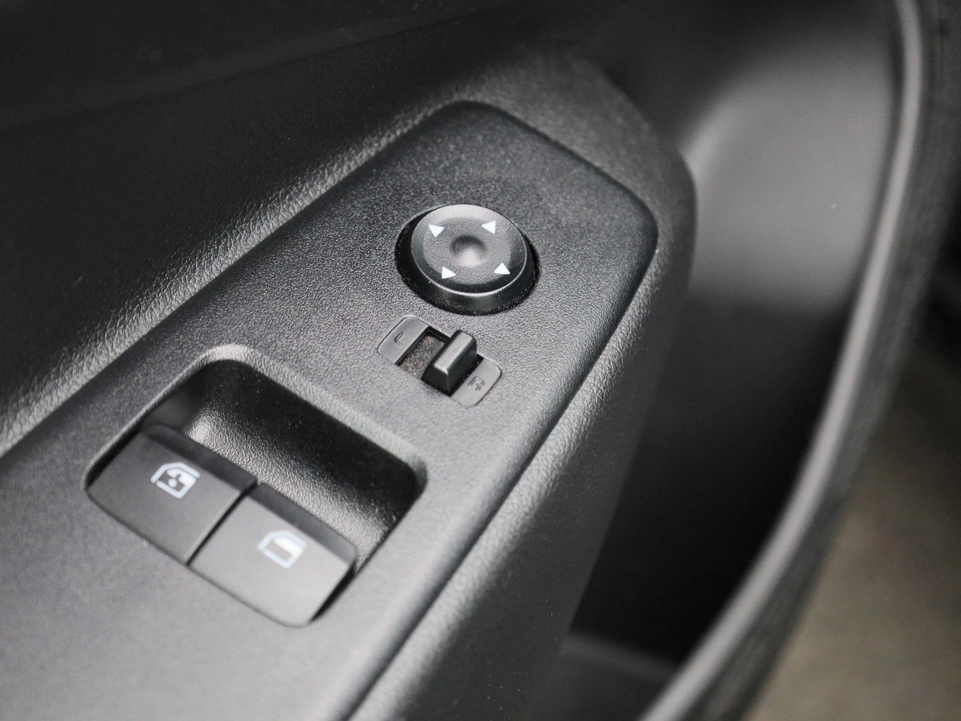 Hyundai-i10-image-28