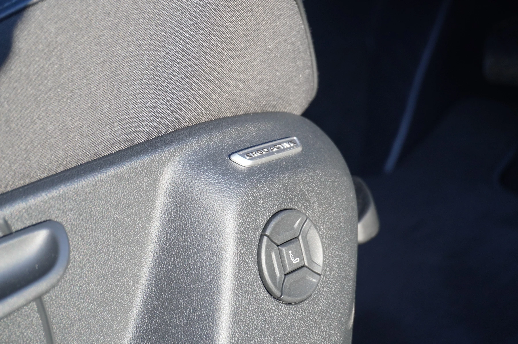 Volkswagen-Tiguan-image-39